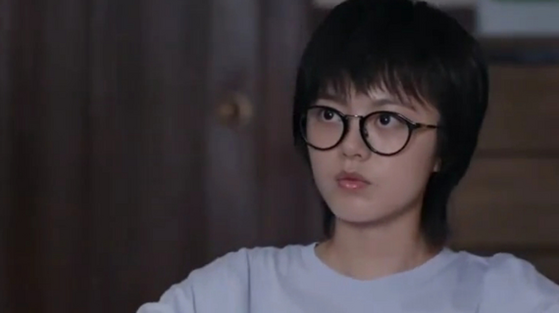 还有人记得闫妮演的《健康快车》里的严文秀么,才发现跟#少年派# 第一