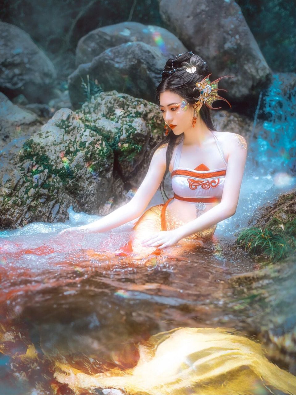 写真|有人喜欢又仙又美的鲛人吗 鲛人一直生活在水里,直到有一天她心