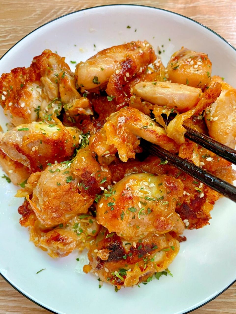 酥脆的外皮,咬上一口太香了06 —— 99食材:鸡腿,芝士碎 7373