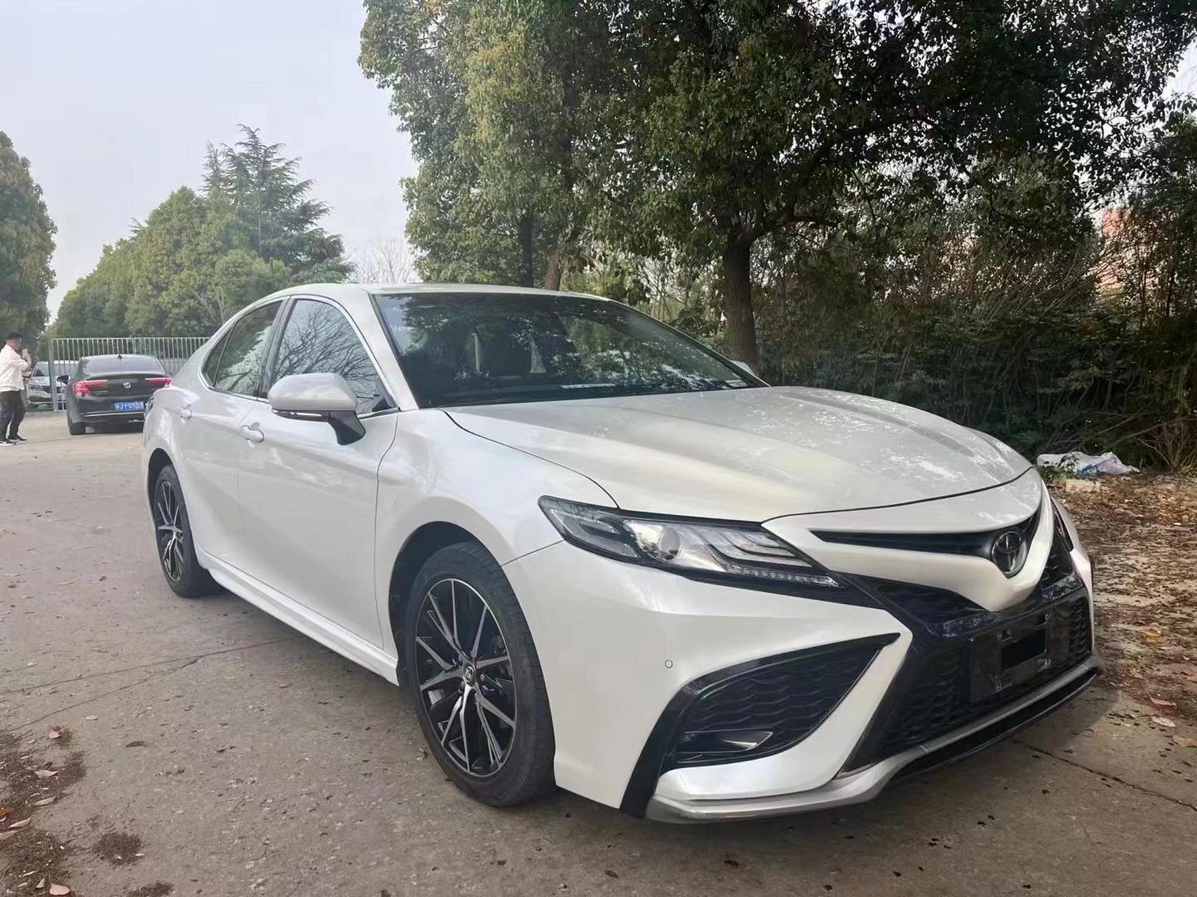 准新车 21年 凯美瑞 自动天窗2.