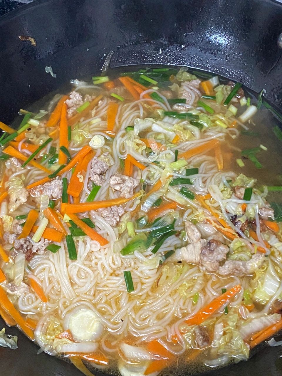 面食爱好者之煮粉干 相较于面条我更喜欢粉干 这次煮的是汤的粉 166