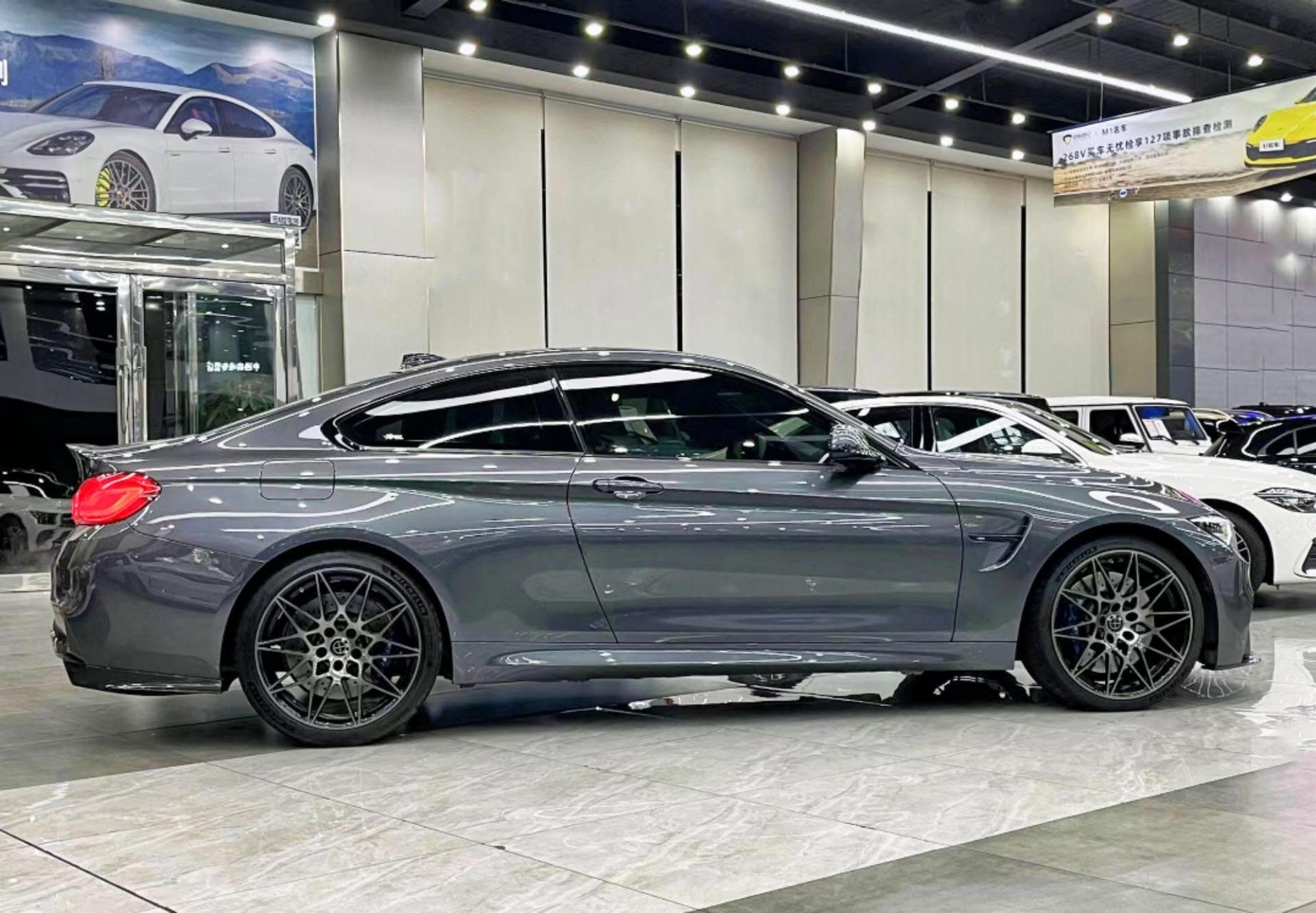 宝马4系  430i m运动套装 双门轿跑