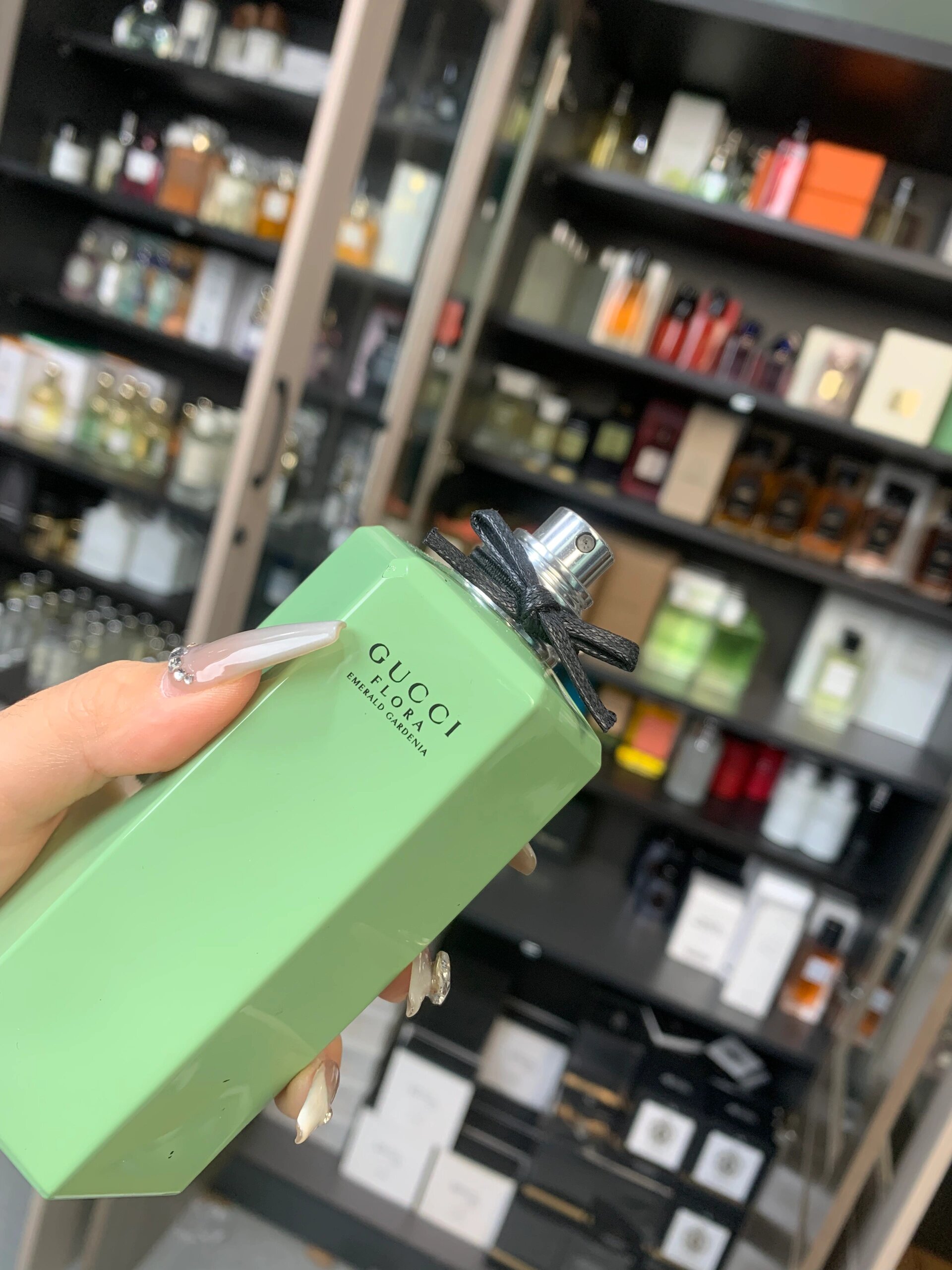 gucci绝版牛油果绿香水6015 颜值是真的高 就剩两瓶了,真的很难买