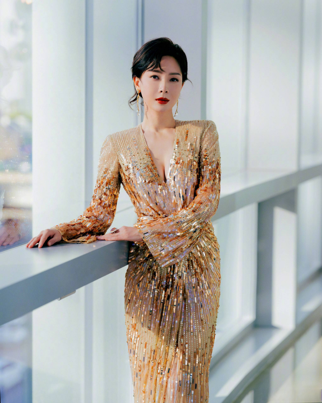 陈数杂志拍摄,93植入,欢迎品牌pr联系.