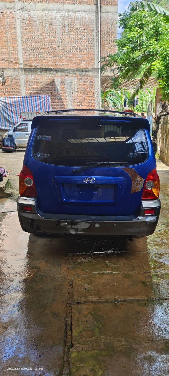 刚刚拿下02年现代特拉卡,汽油排量3.5.