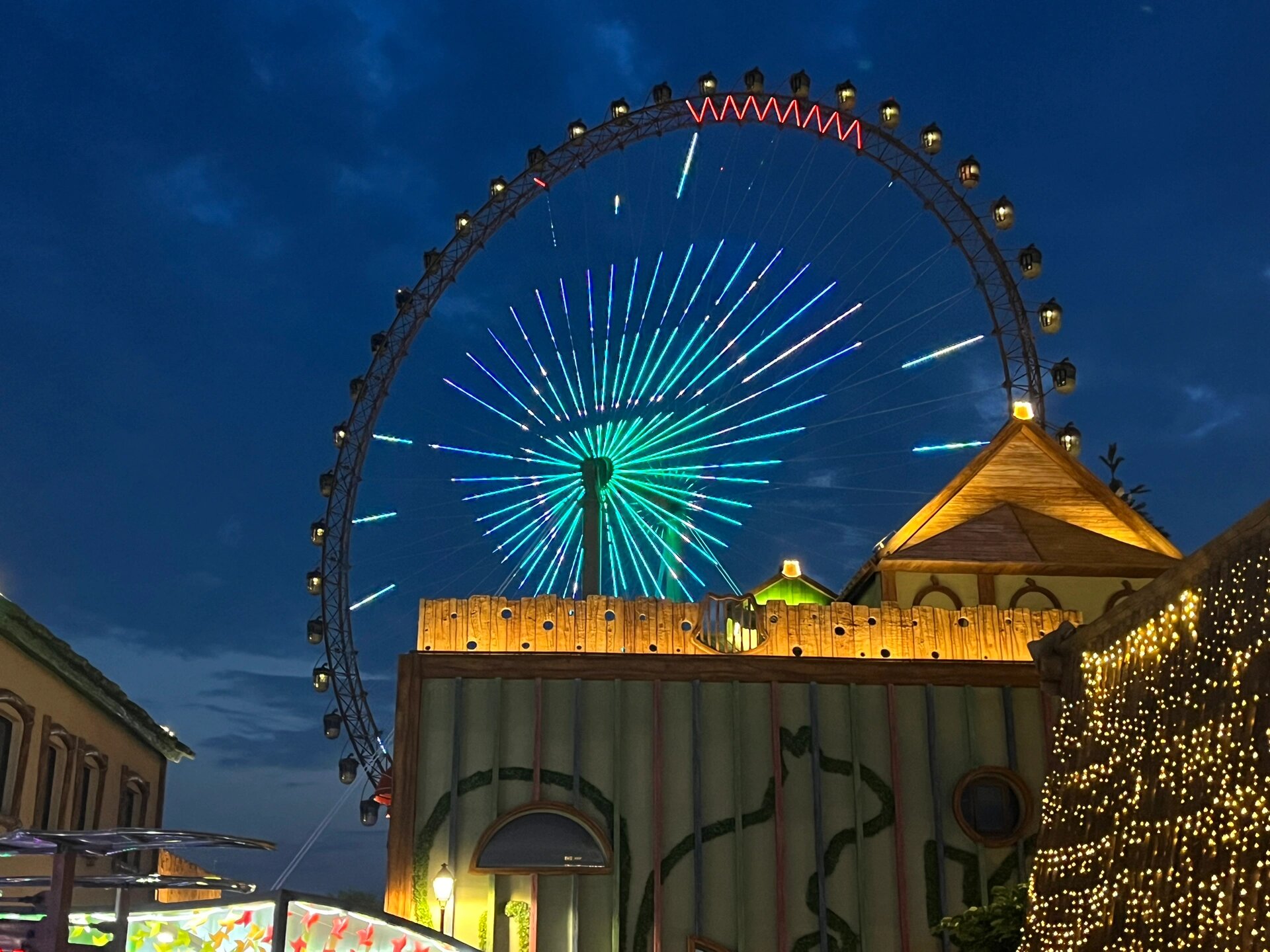 松鼠小镇游玩攻略 我们是坐高铁从合肥出发的,40分钟到达芜湖站,乘坐