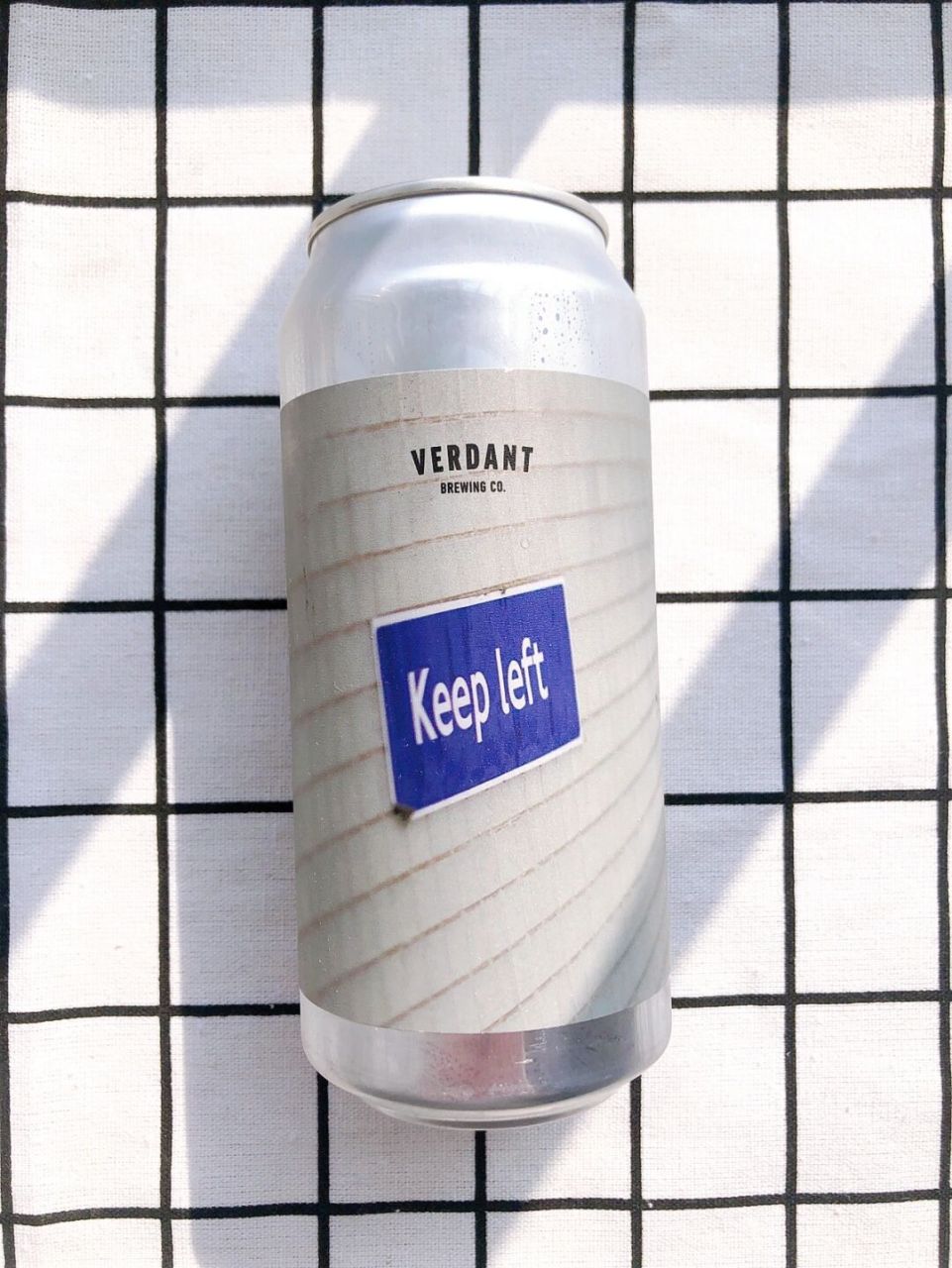 有点两不靠——葱郁·靠左行驶 葱郁989898这