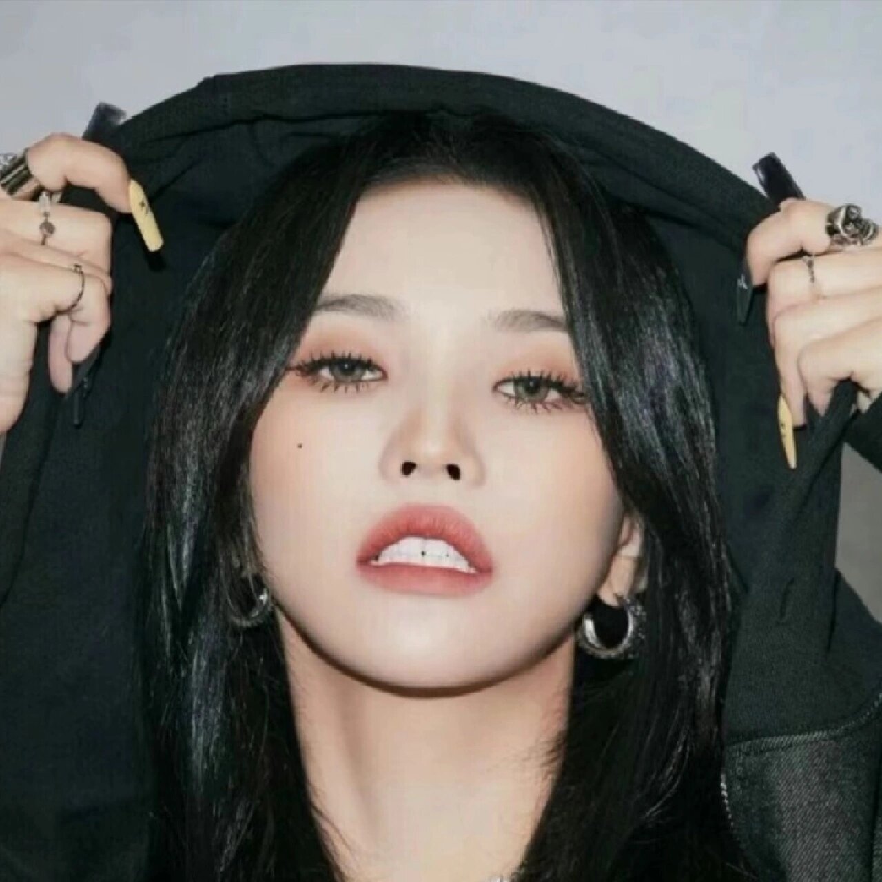 田小娟头像