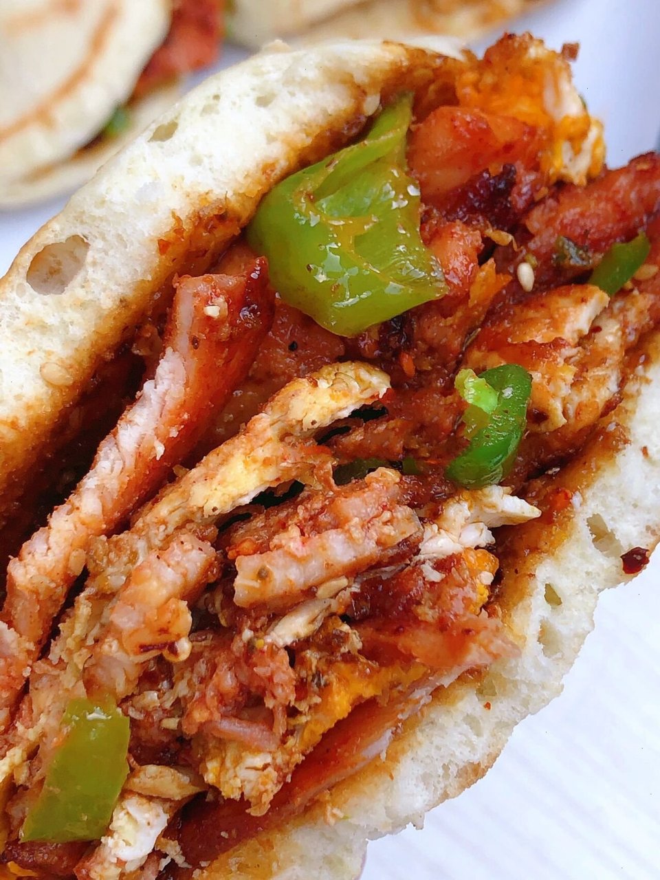 路边摊上的铁板里脊夹饼,让我做出来了!