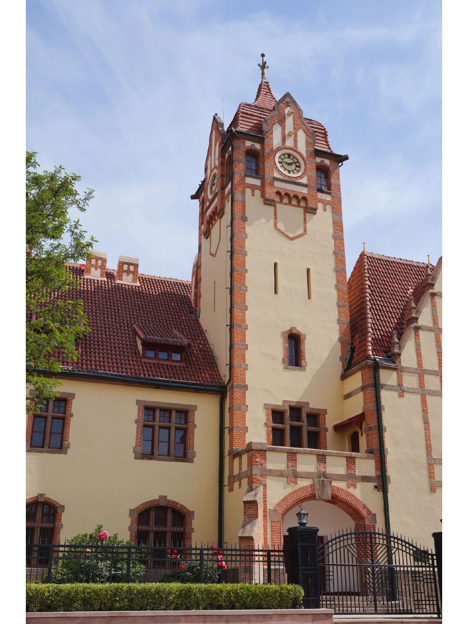 青岛公安局 德国警察署旧址 青岛德国警察署旧址又称"巡捕房",位于