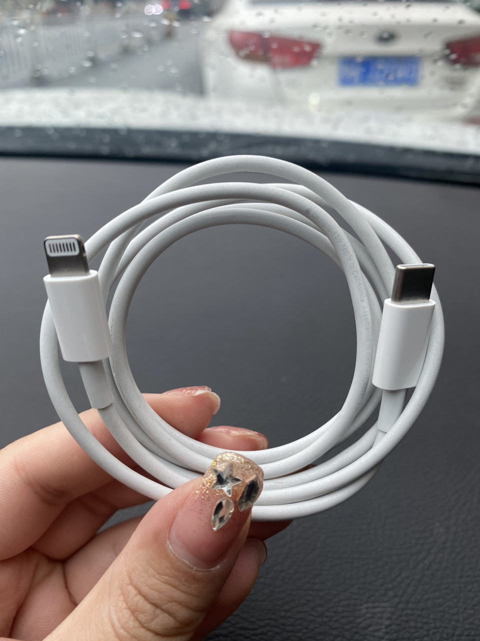 苹果原装数据线pd快充线type—c 出一根闲置在家的apple苹果原装数据