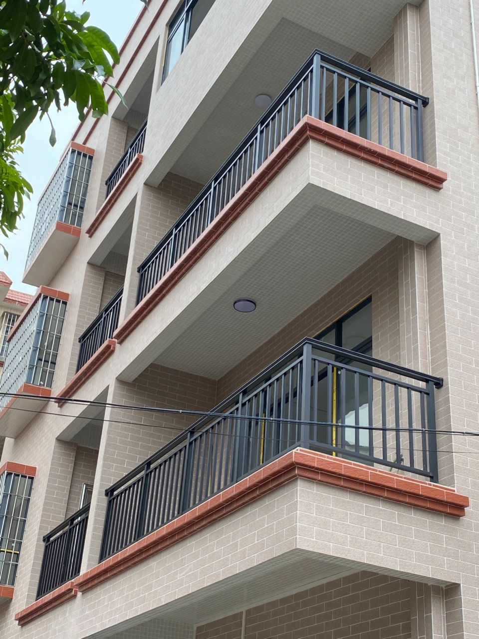 佛山工艺,简约大气铝合金护栏 自建房铝艺栏杆,全铝材质不生锈不掉漆