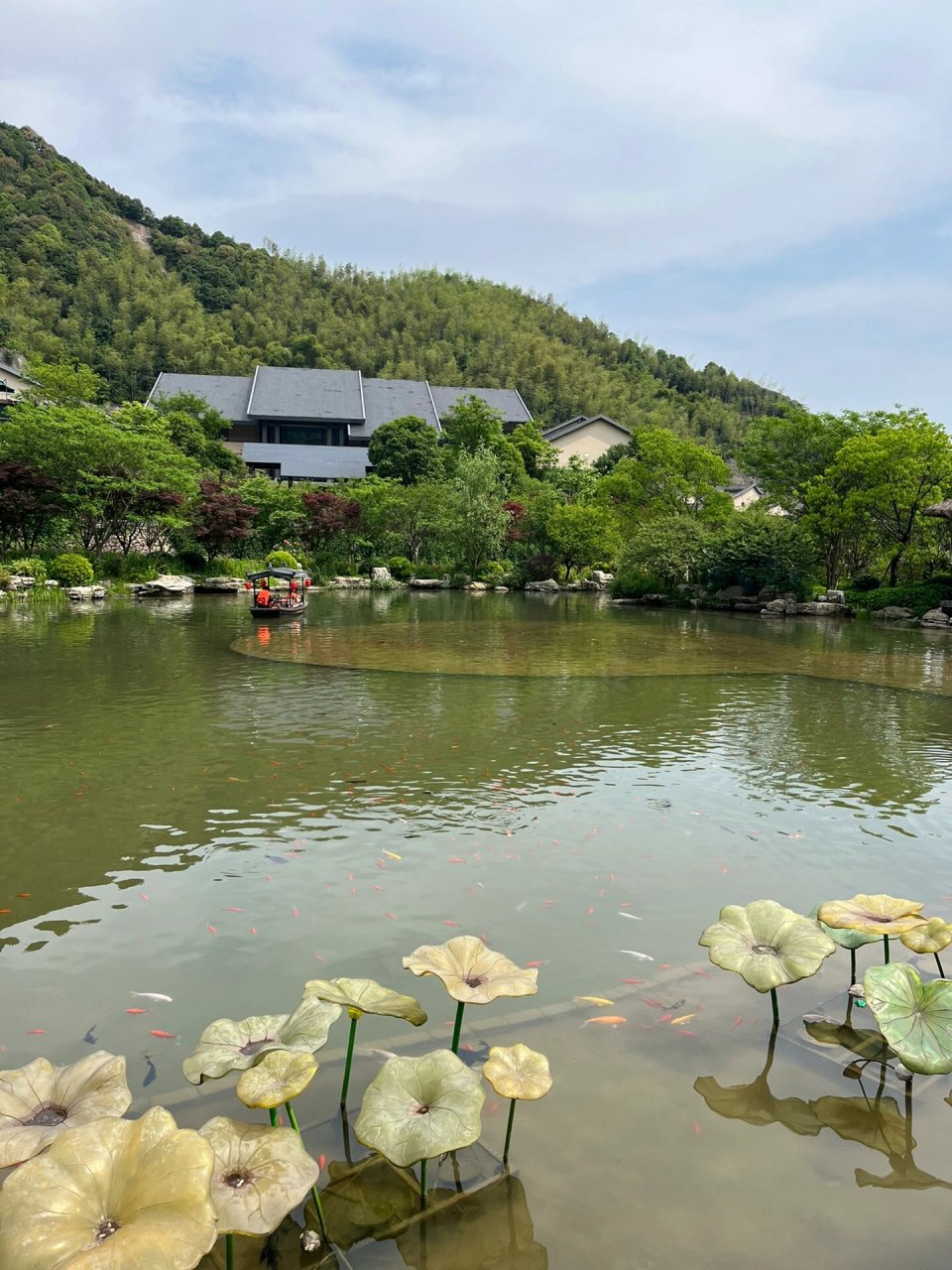 上饶旅游98葛仙村一日游攻略 从上饶站一楼的客运站出发的 最早的