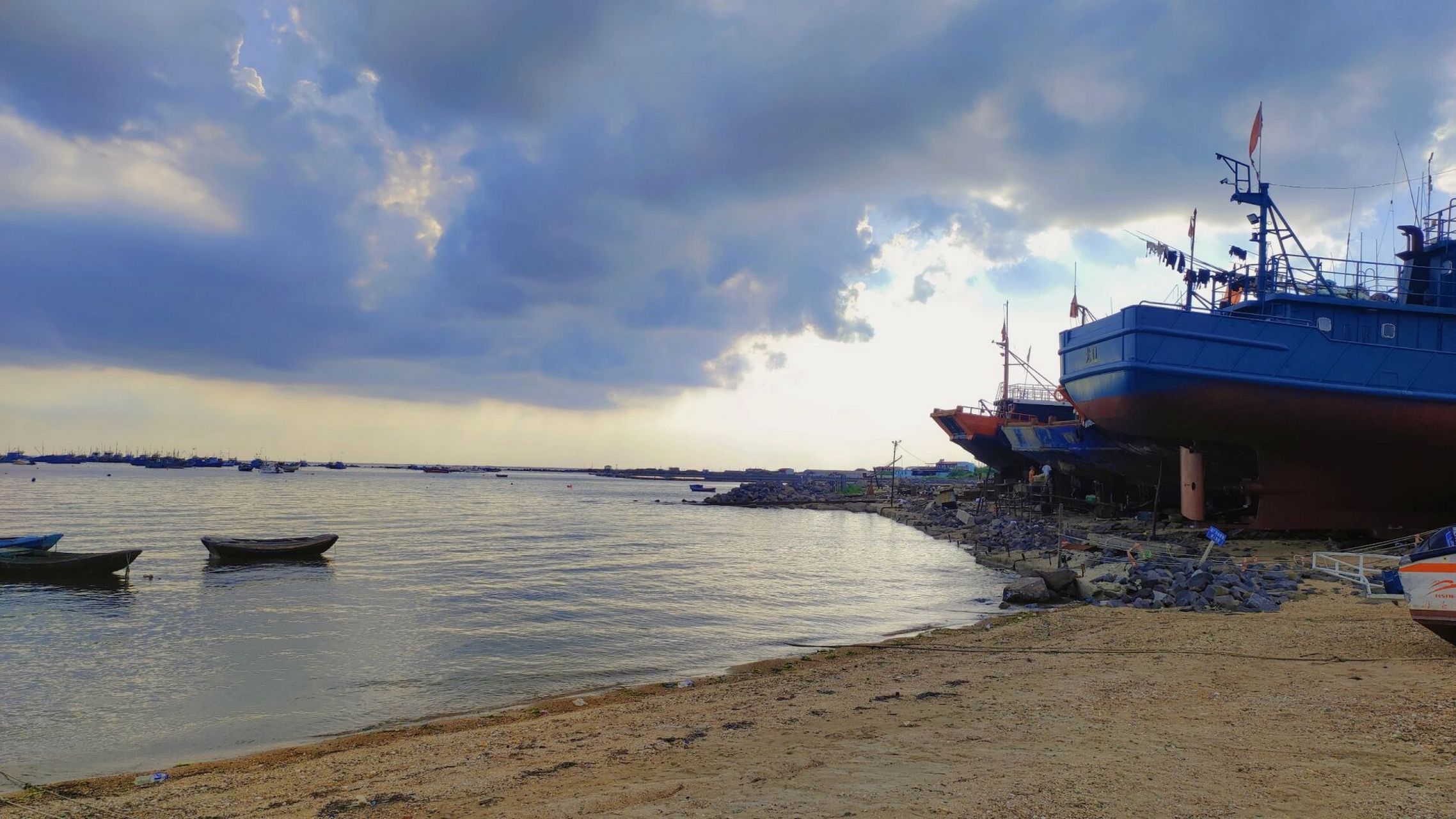 桑岛-半日亲子游 桑岛 67 9467烟台龙口市的一个小渔村,是一个