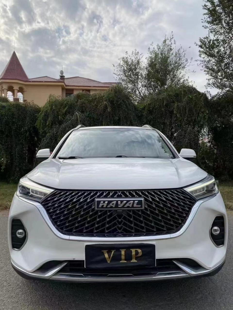 8万 23年哈弗m6plus手动1.5t高配