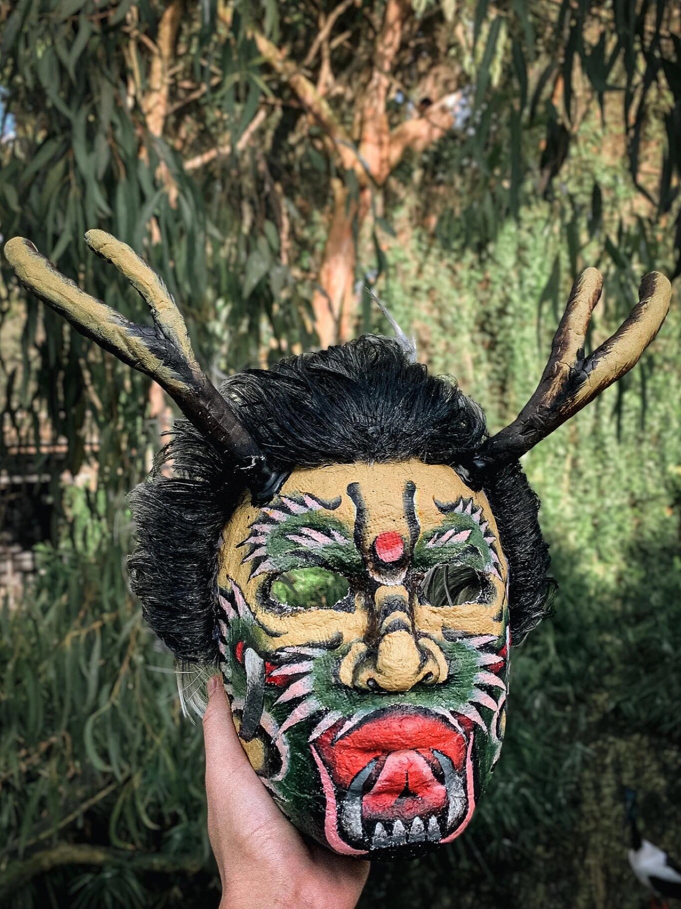 手工制作面具"龙