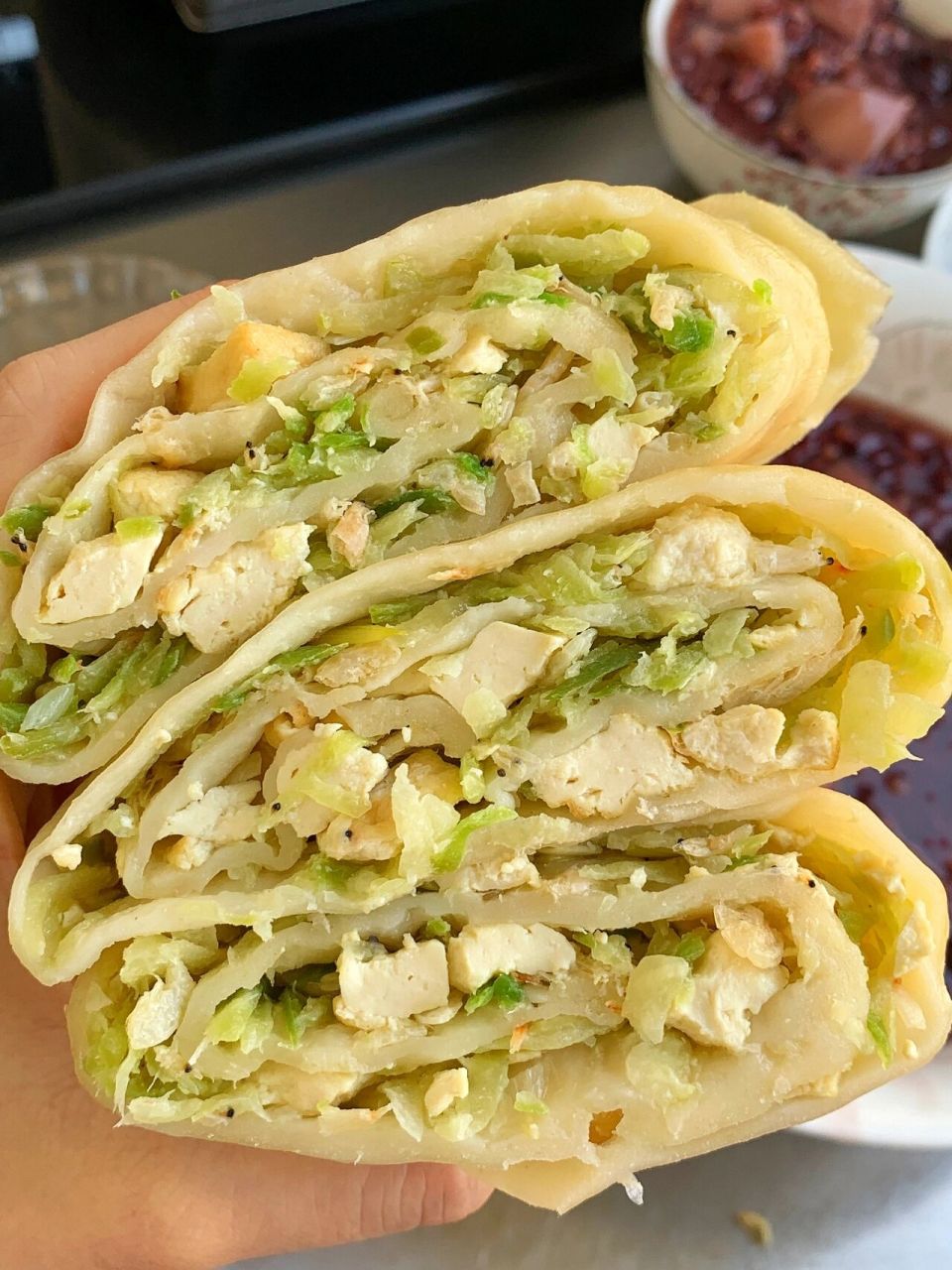 80岁老妈爱的青萝卜虾皮豆腐卷又鲜又香96 老妈老爸都喜欢吃的青