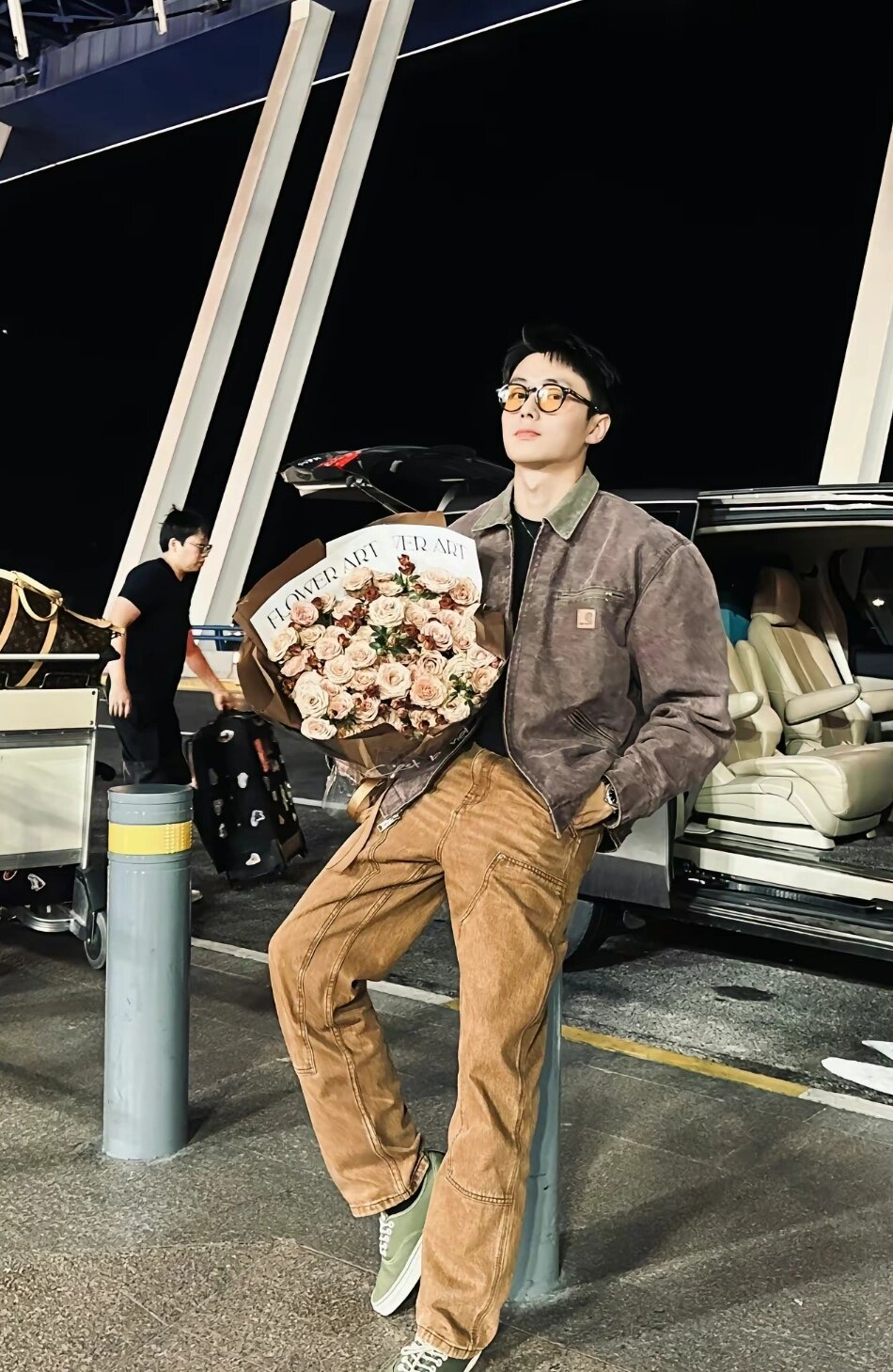 翟子路好帅,当壁纸绝了! 最新拍的dy,超级有感觉,男友视角.