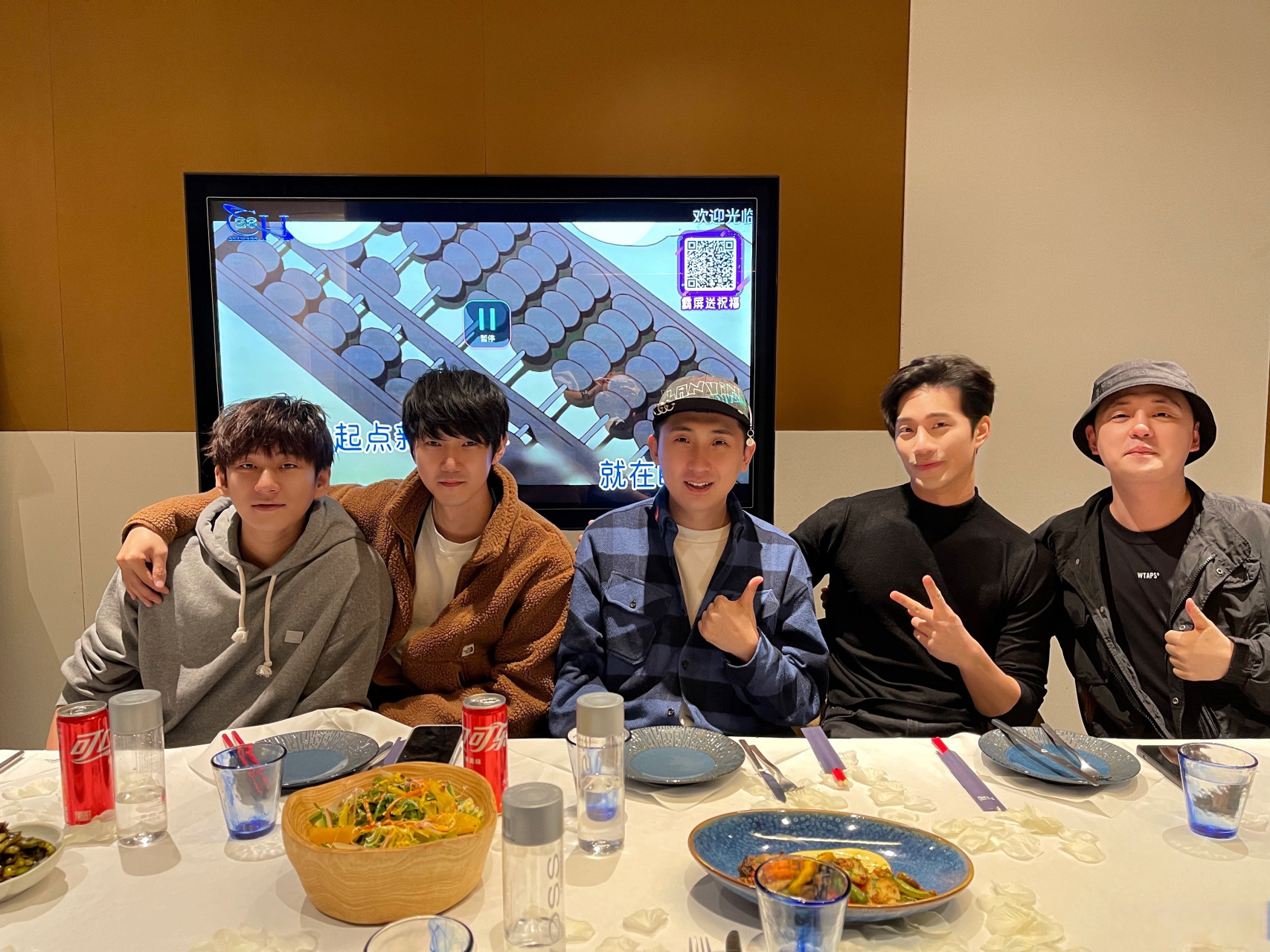 祝"六倍光速"的可爱担当尚九熙生日快乐[生日蛋糕][干杯].