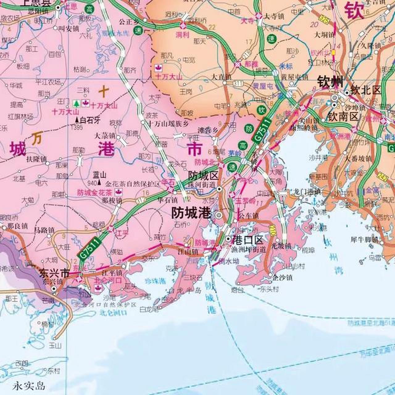 防城港区位条件优越,还是天然深水良港.