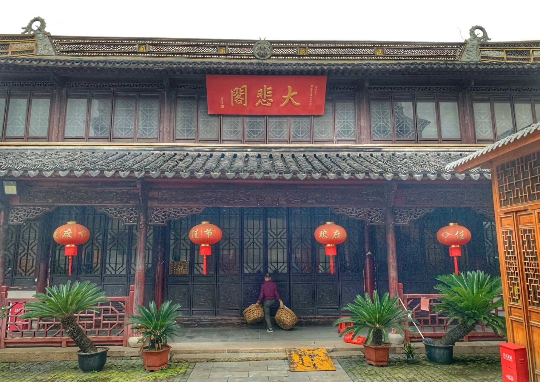 探访常州清凉禅寺 清凉寺位于常州市清凉路22号,进门无门票,请香最低3