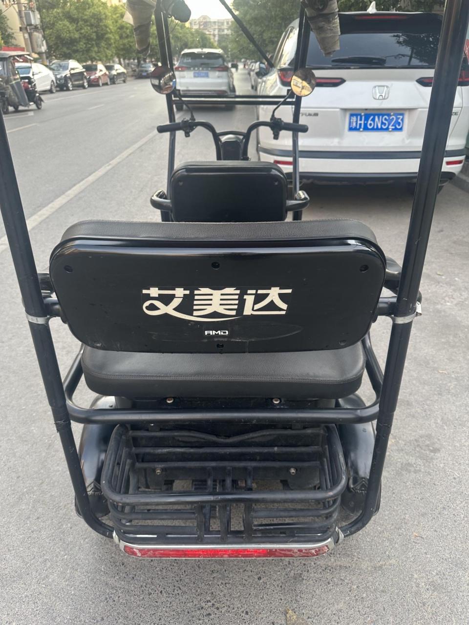 48v32a全新电池艾美达三轮车1699.48v32a全新电池 艾美达三轮车