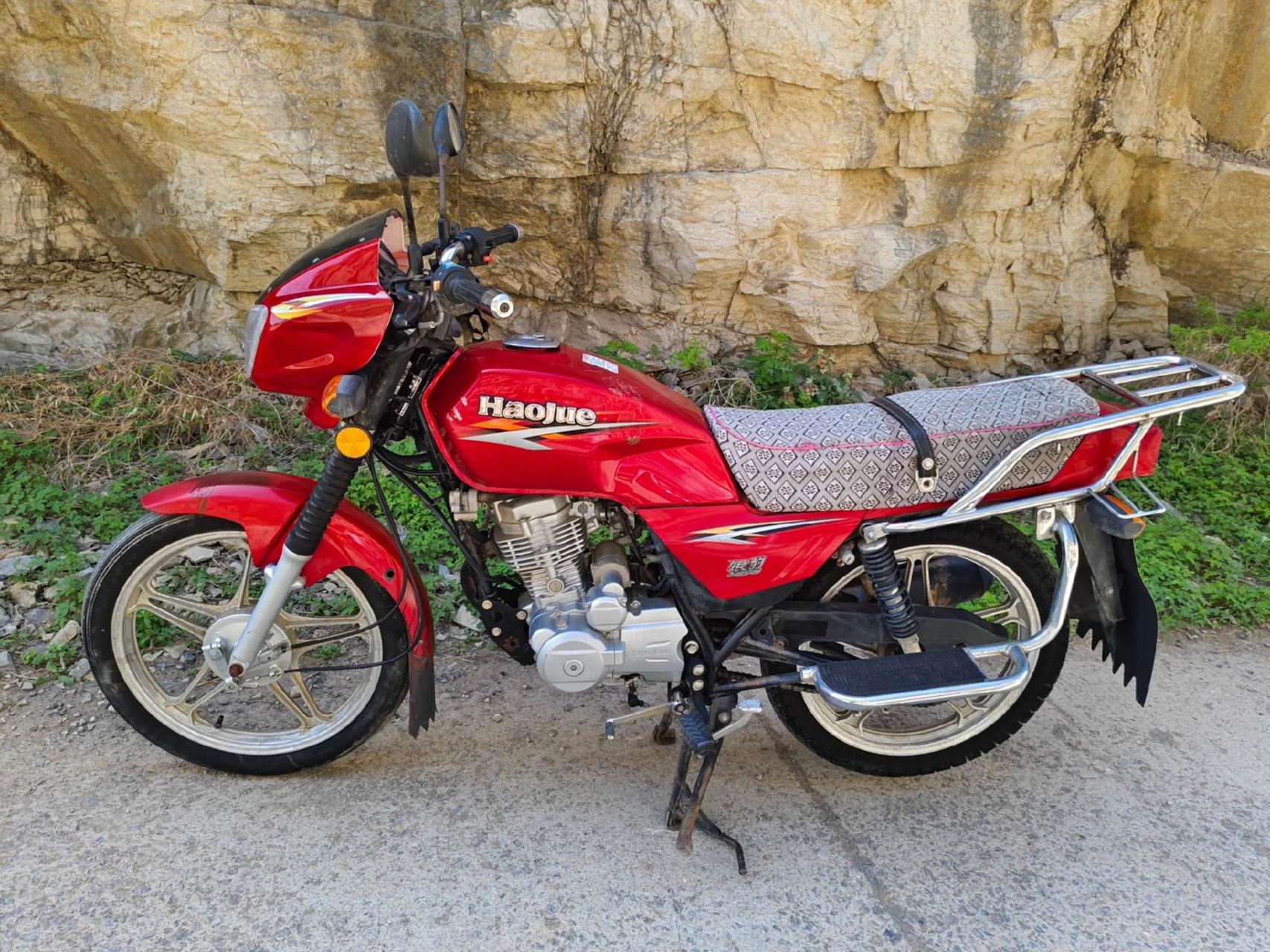 吉车转让,转让一台豪爵银豹125摩托车,车况机器精品,特价1280