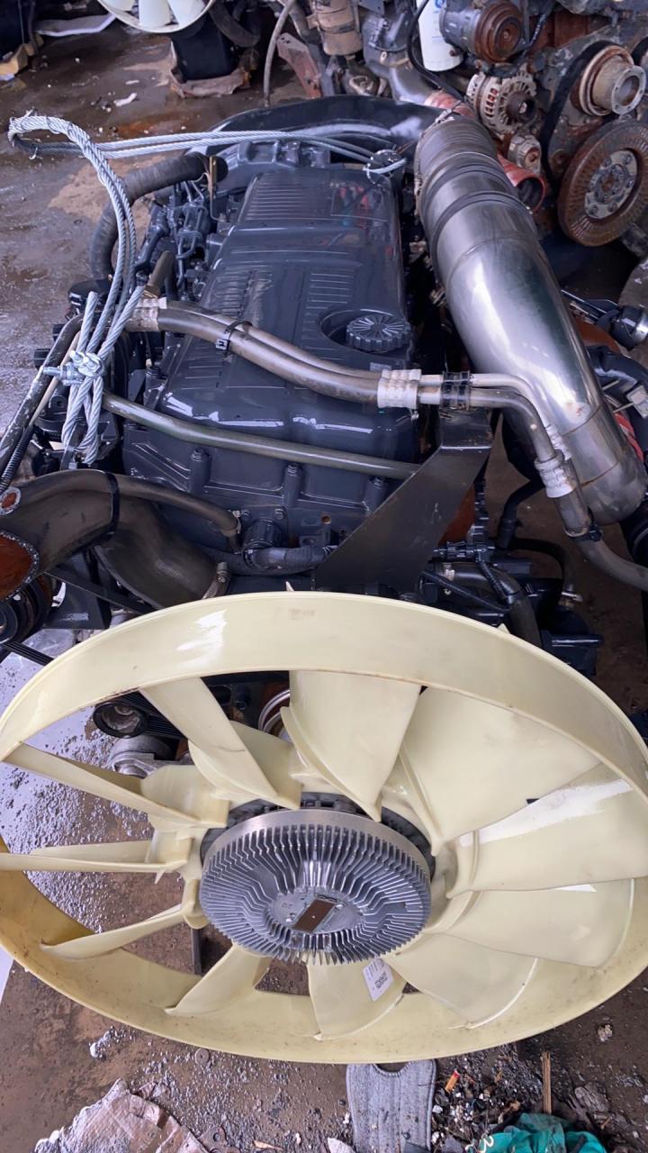 红岩杰狮,390.450精品发动机总成