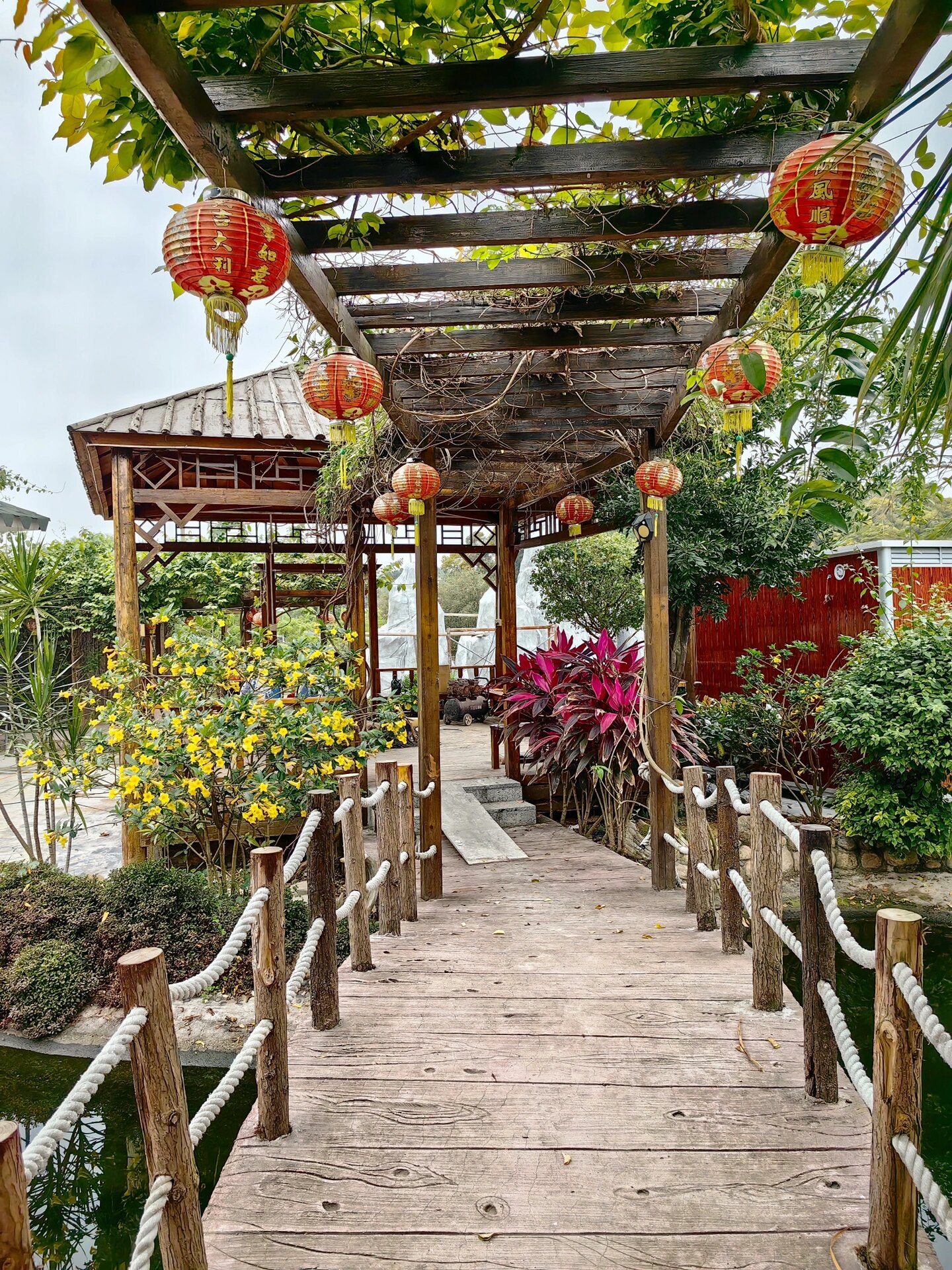 凤鸣园|我心目中全潮汕最美山庄6015              美绝的岛门