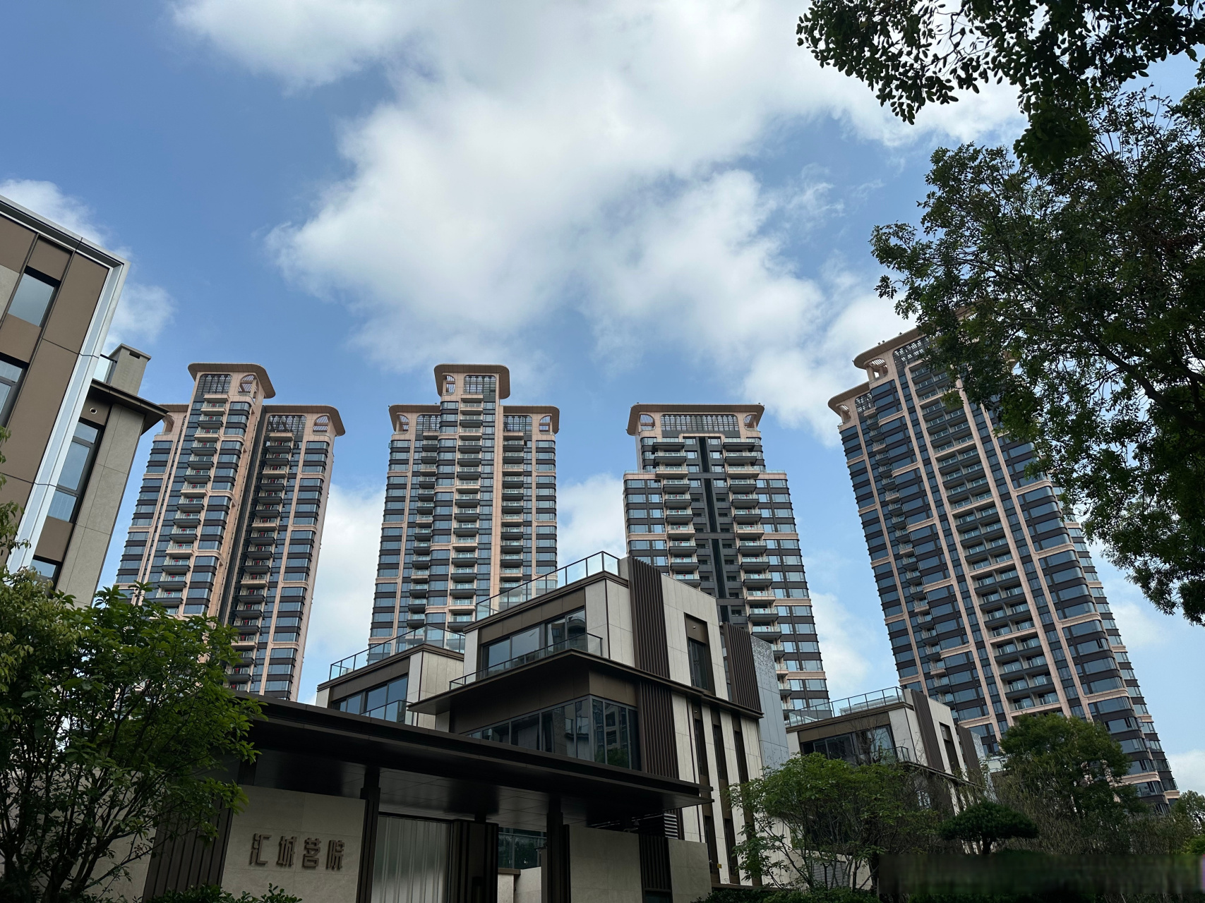 南山西丽#汇城茗院# 明天就要开始交房了.