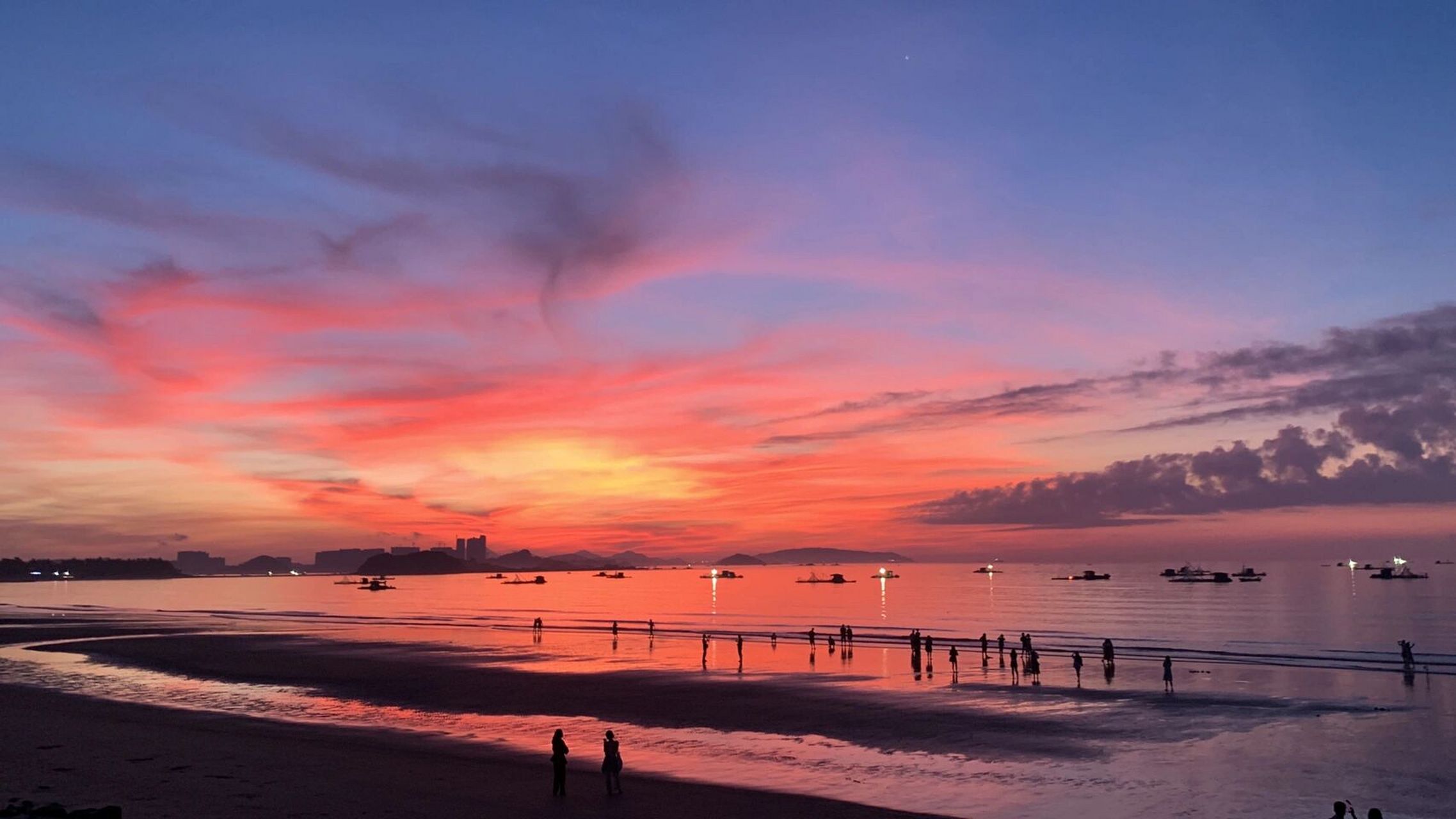 东山岛|金銮湾的镜面日出美翻了 原图直出一点滤镜都没有 随手一拍都