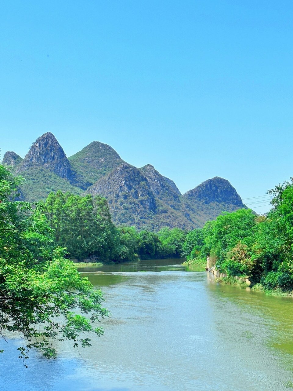 桂林桃花江鲁家村的 @"大自然家味馆" 错过了三月的桃花江 否则沿江