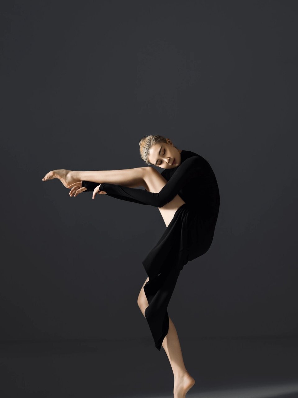 舞蹈生艺术照 #舞蹈# 舞蹈生的艺术照 太喜欢啦