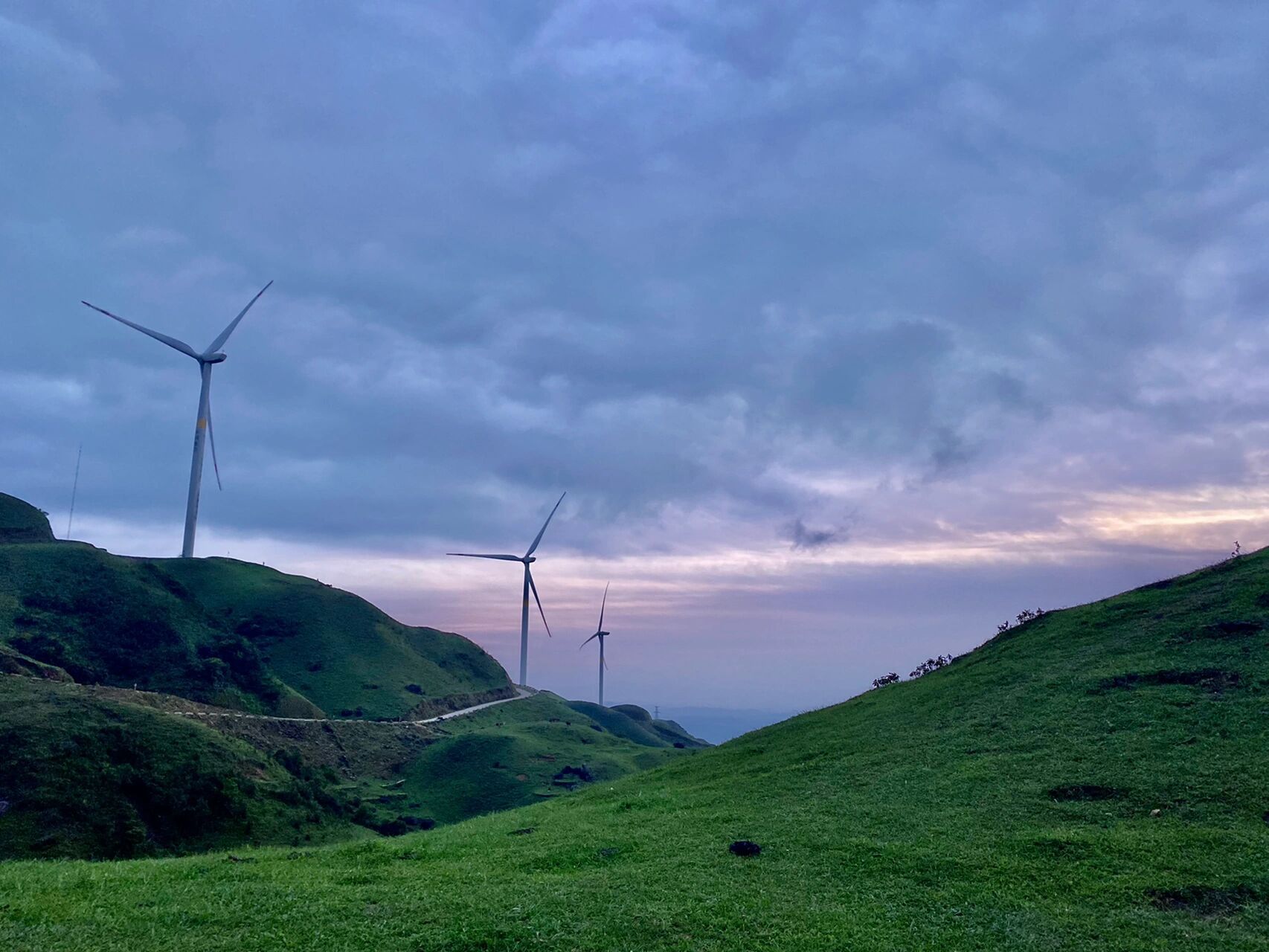 玉林四胜顶7215/野餐露营推荐 橘红色的天空是星星在出嫁91