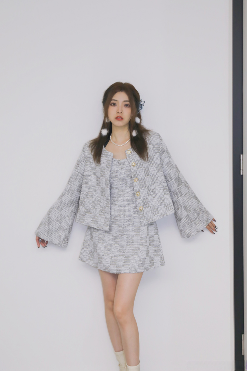 sing女团# 98#许诗茵#  是谁的目光没锁定我[嘘] #打卡星能量