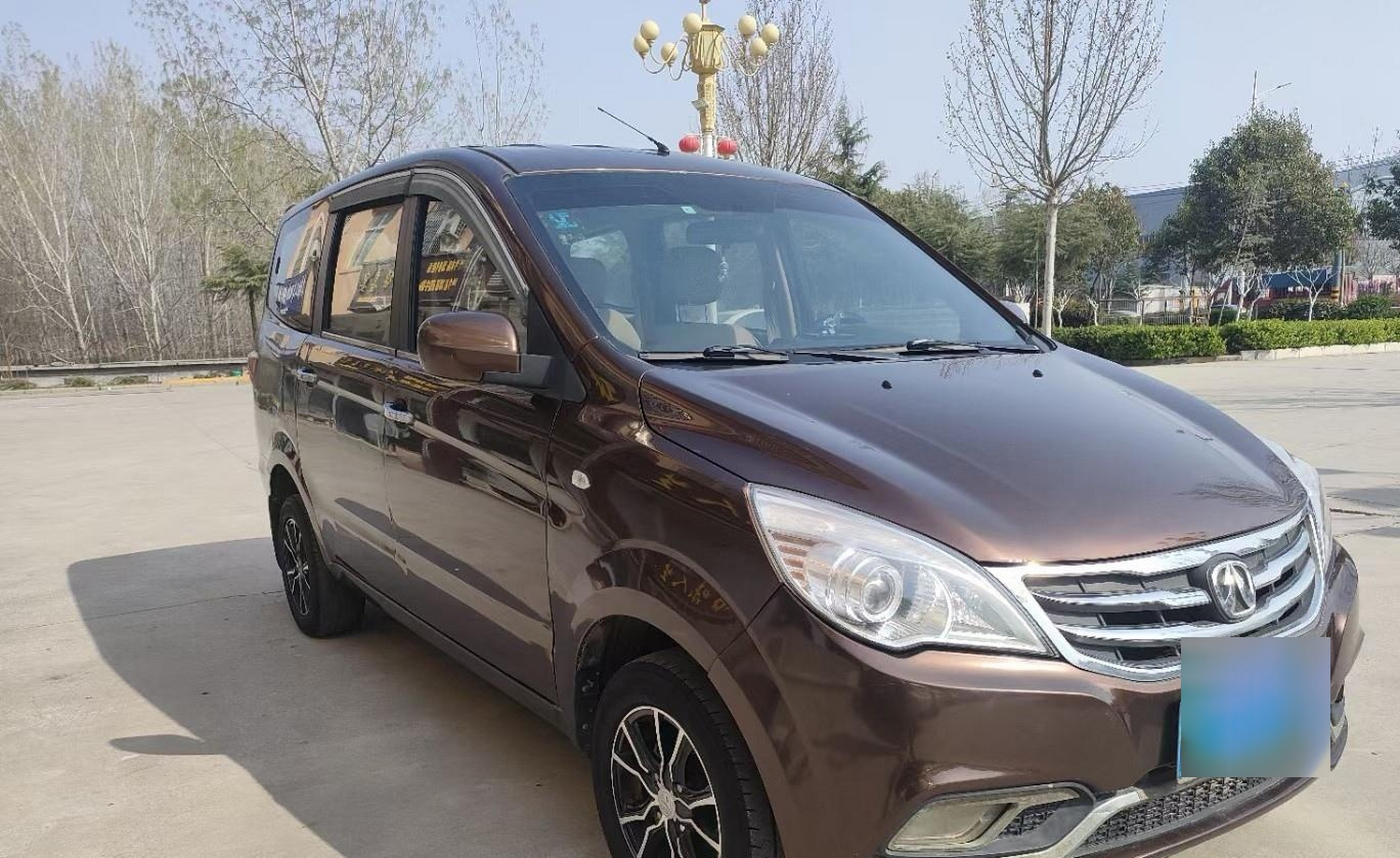 北汽16年上牌北汽威旺m30七座商务mpv,全车无任何事故,审车明年2024年