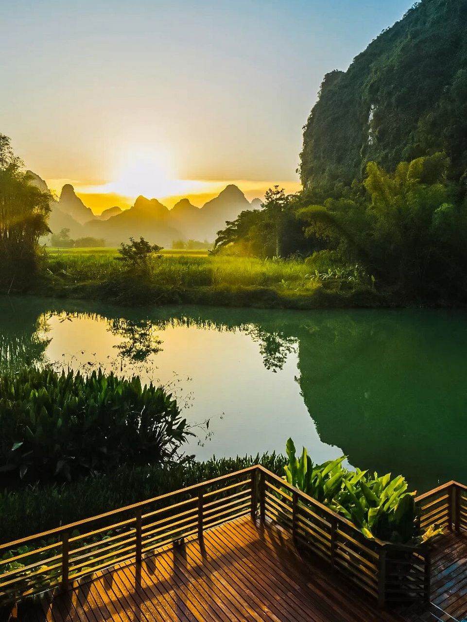 广西崇左秘境丽世独家村及别墅# 2款超值套餐任选哦～免费升级97