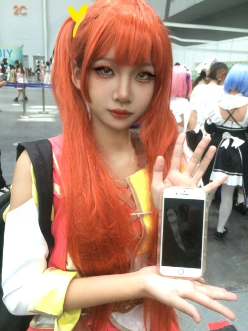 星学院菲洛cos   p1自取 道林得红眼病没来 头发是临时搞得所以不太行