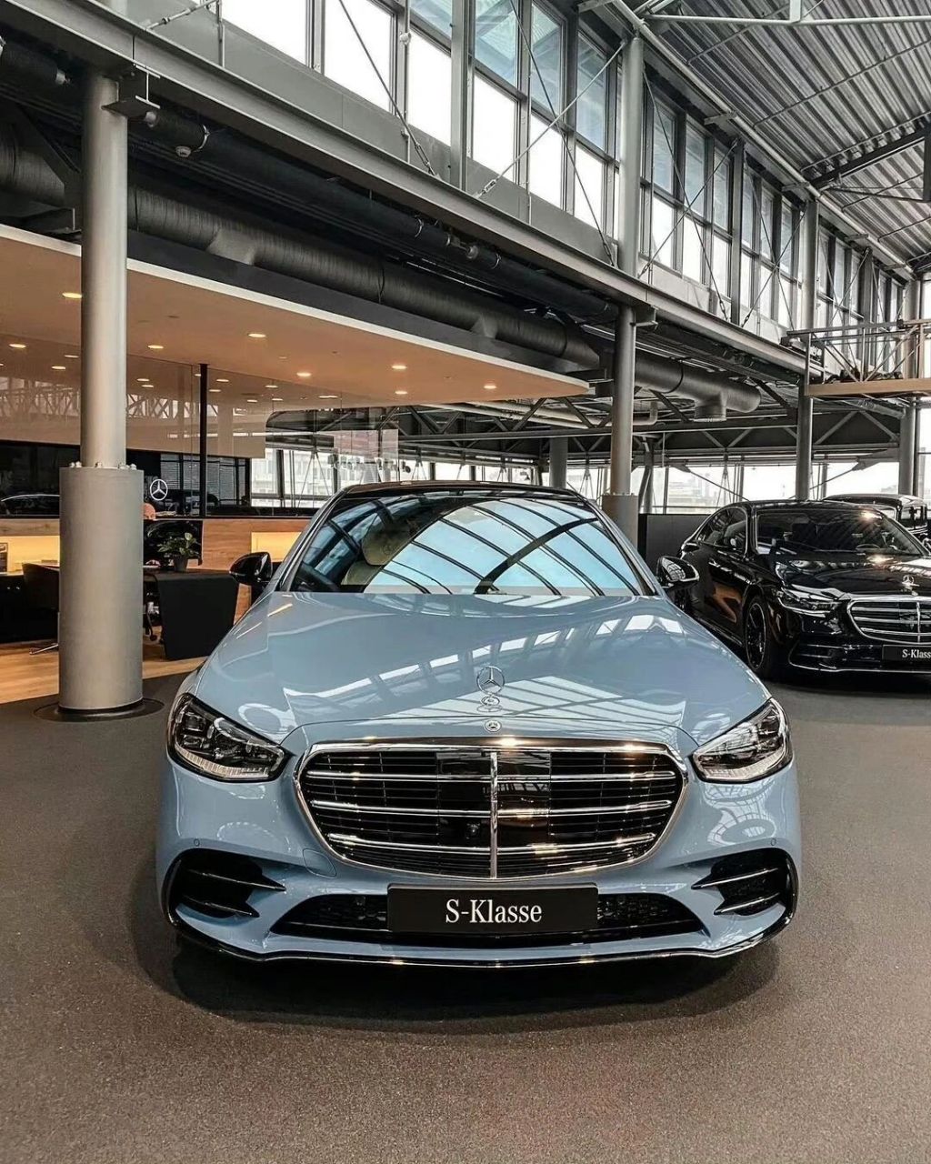 mercedes benz s-class w223 瓷器蓝 mercedes benz s-class w223