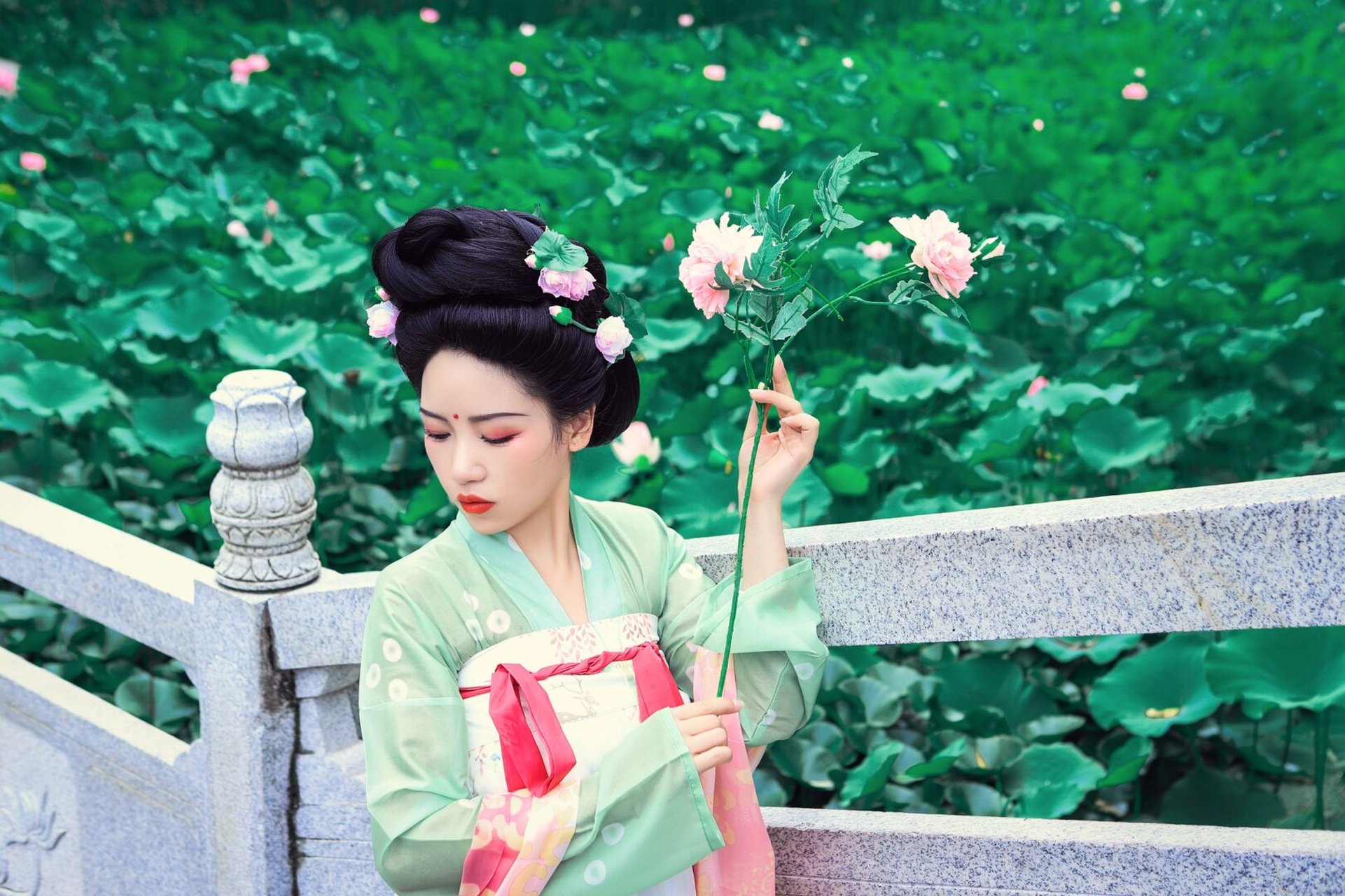 分享一家西安汉服馆的宝藏店! 这妆造满满的质感!摄影师也nice!