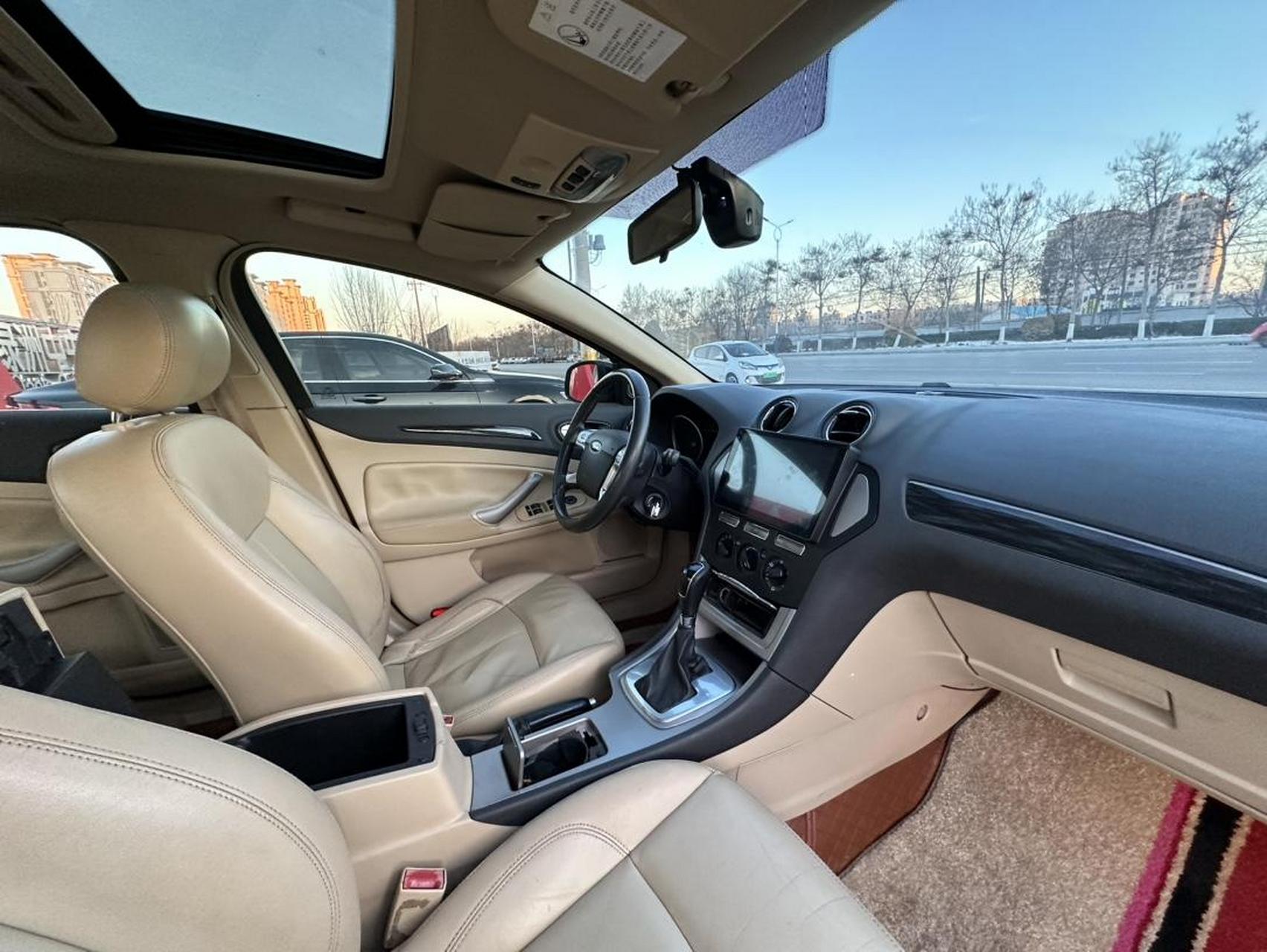 全款一w大,刚到09年福特蒙迪欧致胜,精品私家车,2.