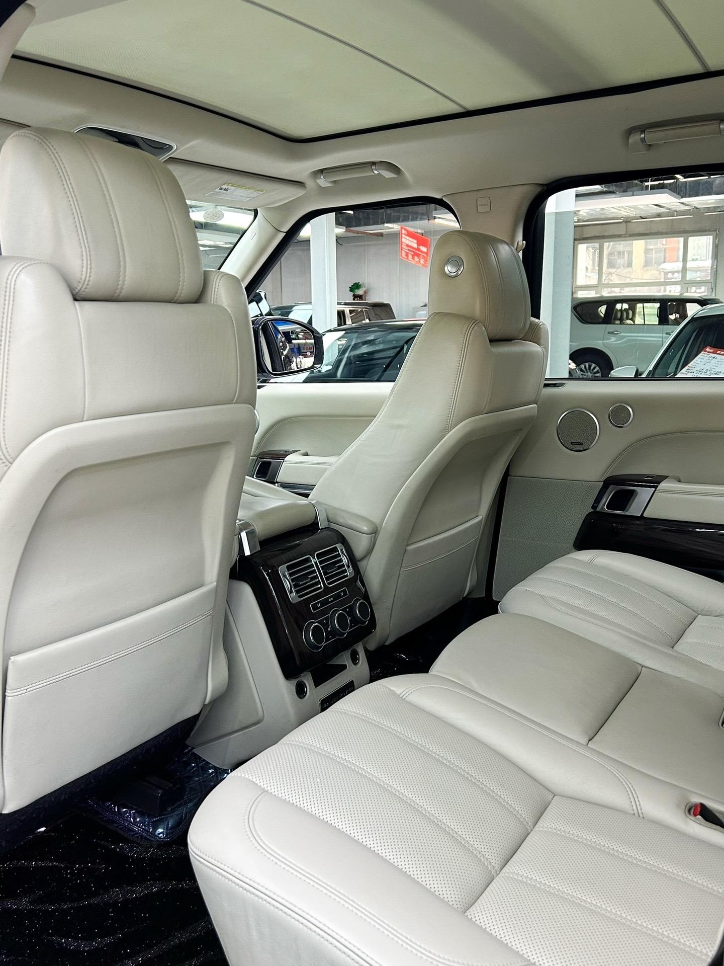 2014年7月 路虎揽胜 3