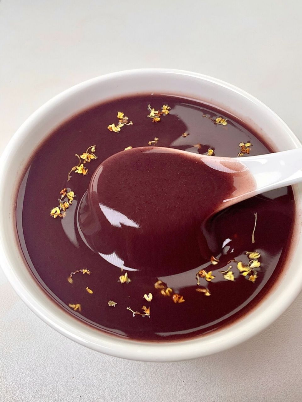 这杯"血糯米奶茶"分享给你们[打call] 红豆:滋润养fu.