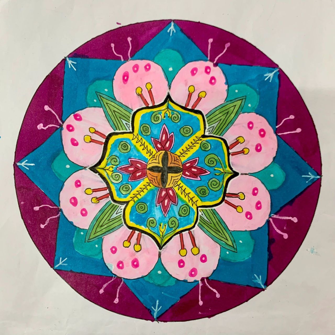 初中美术《扮靓生活的花卉纹样》作业分享2 初一孩子们的作业,太漂亮