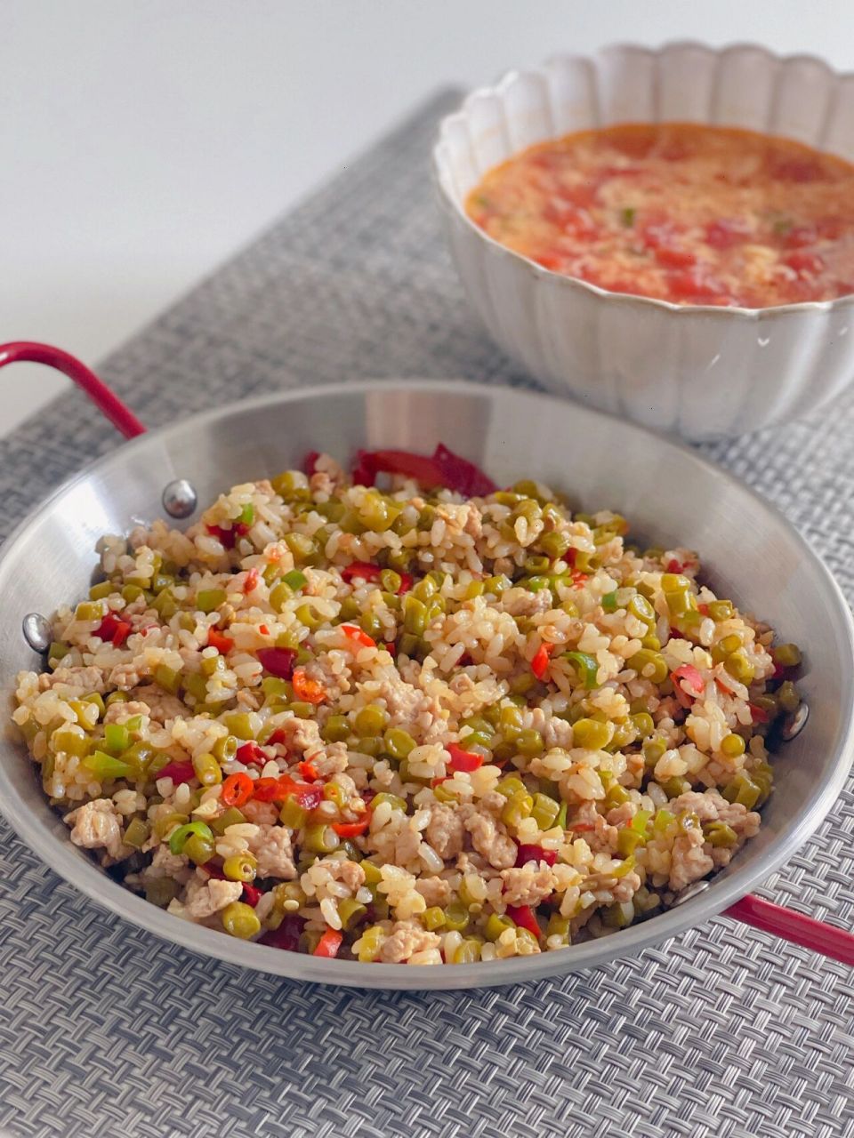 减脂减肥吃什么丨酸豆角肉末炒饭 番茄蛋汤 06 hello,小可爱们