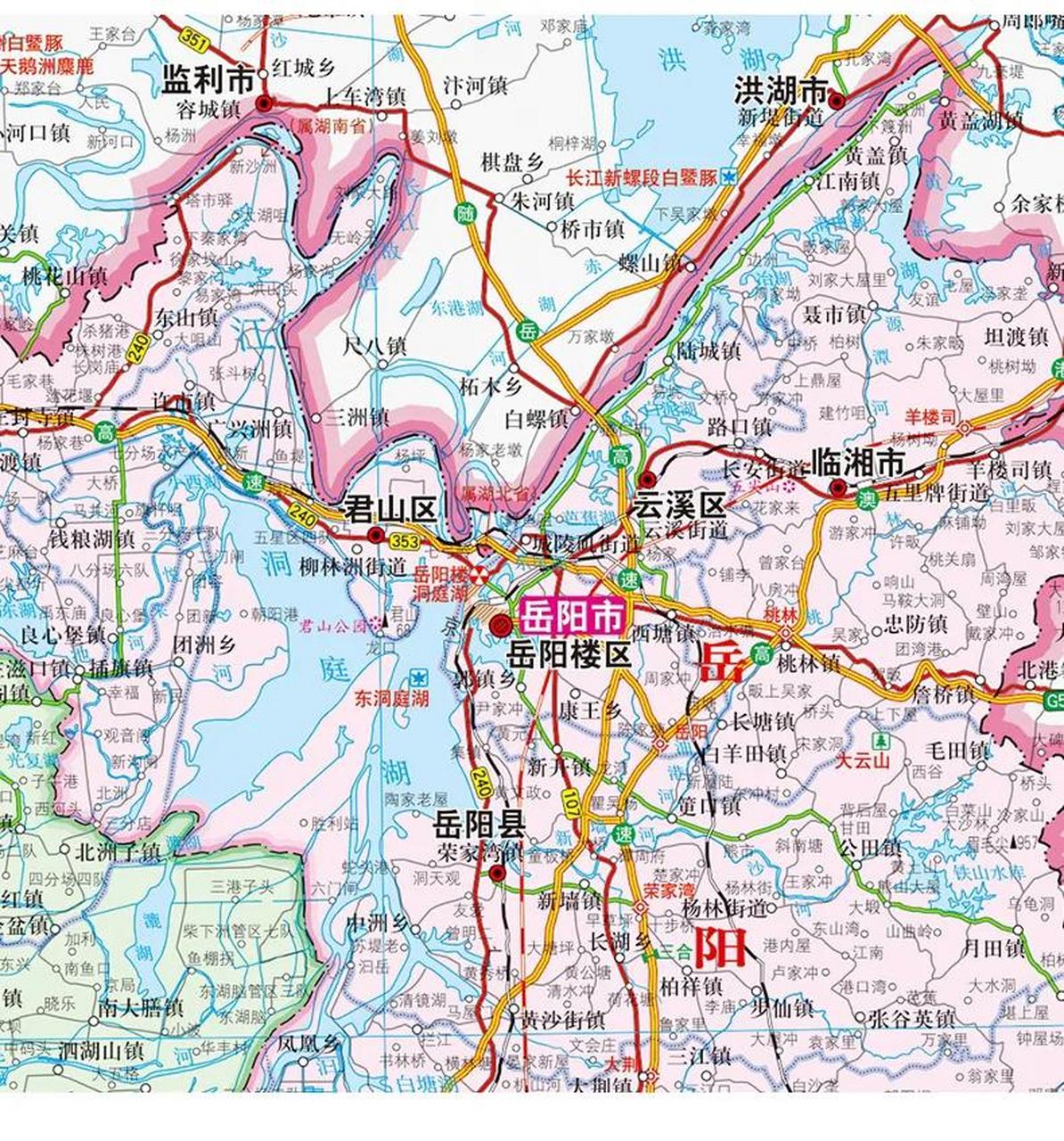 在湖南省内,岳阳市经济总量位居第二,是湖南第二大城市,但岳阳跟长沙