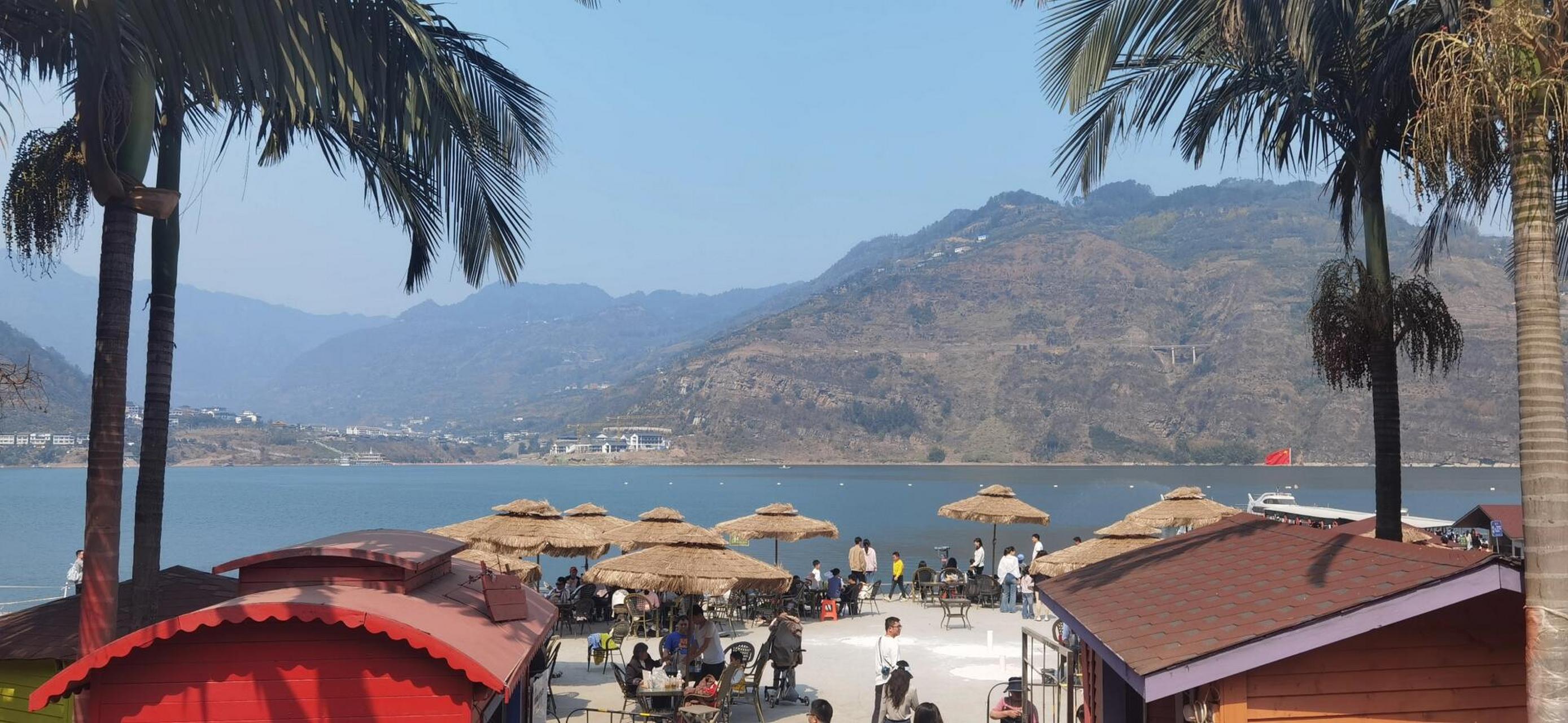 云南水富邵女坪   不是三亚去不起而是邵女坪更有性价比,周六从宜宾