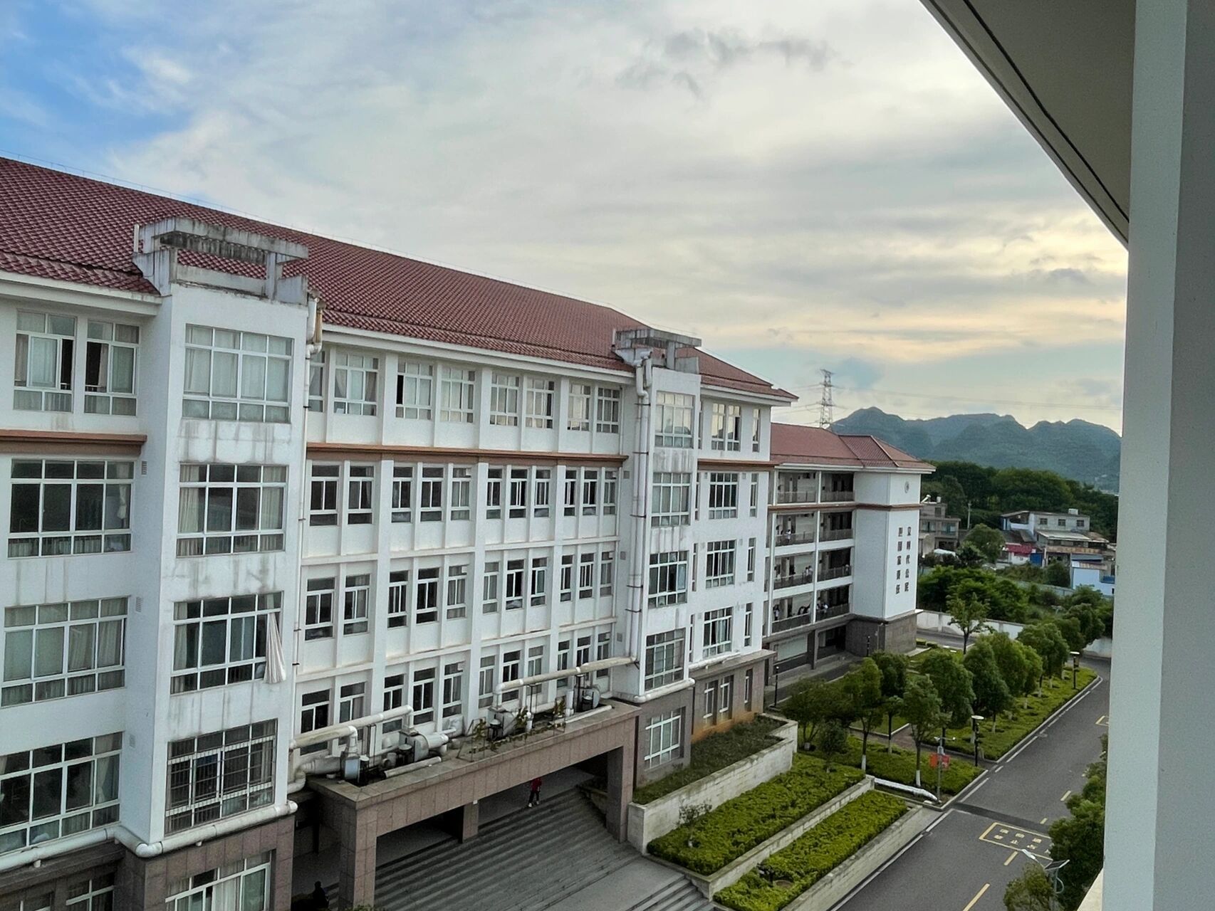 欢迎报考贵州省实验中学! 学弟学妹快来!有什么疑惑可以在下面提问