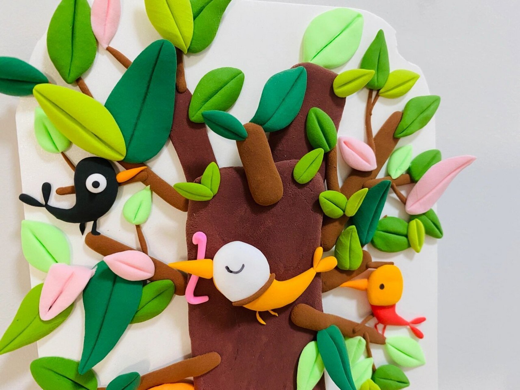 超轻粘土画 动物的家 动物 植物 鸟儿 狐狸 今天选了绘本《动物的家》