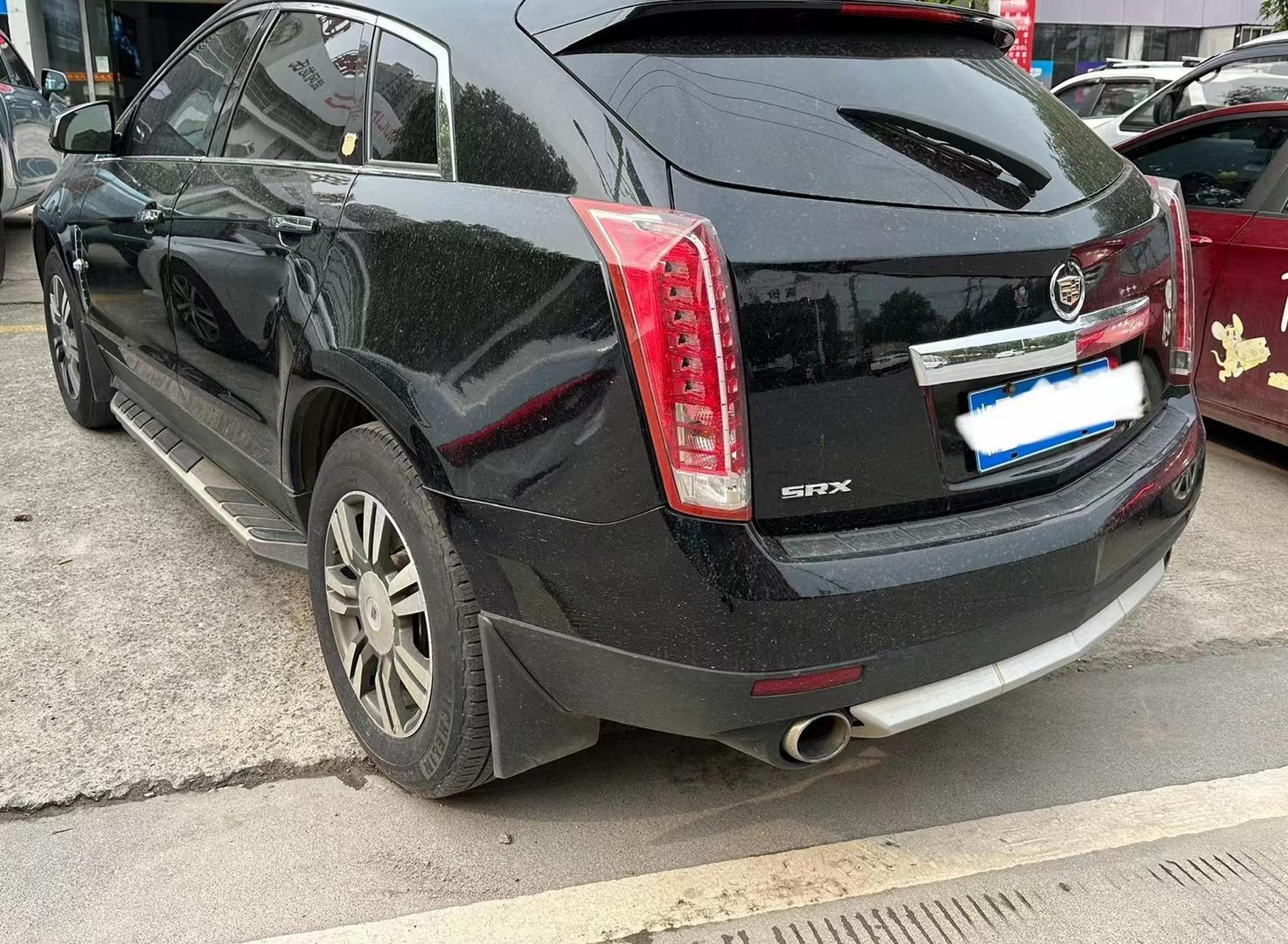 代卖12年凯迪拉克srx越野车,开不坏的全进口车.